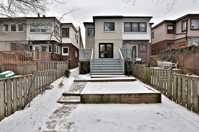 44 Hillsdale Ave W 45.png