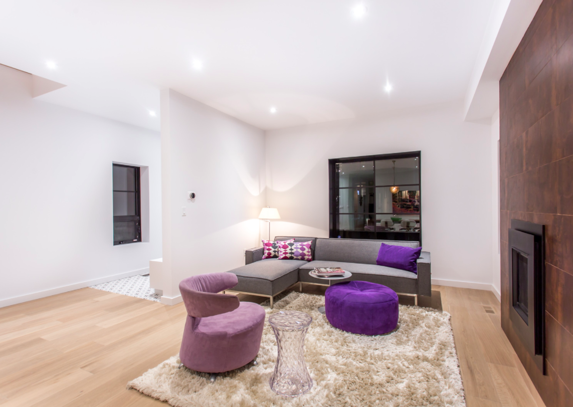257 Manor Rd E 9.png