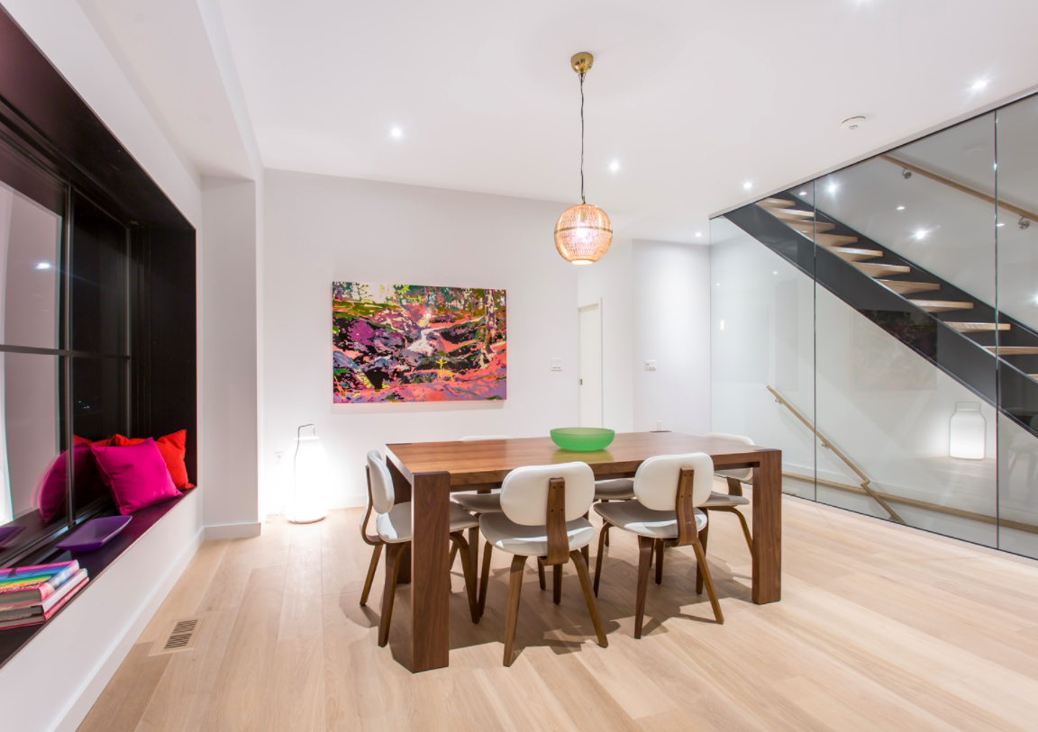 257 Manor Rd E 21.png