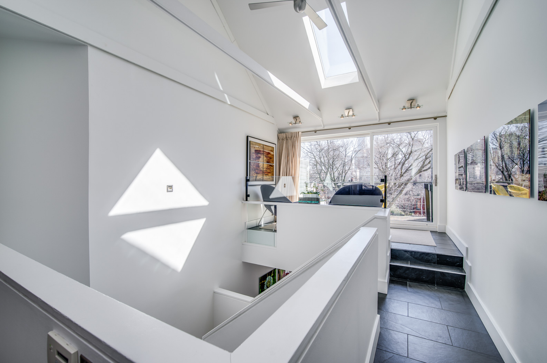 45 Macpherson Ave 36.png