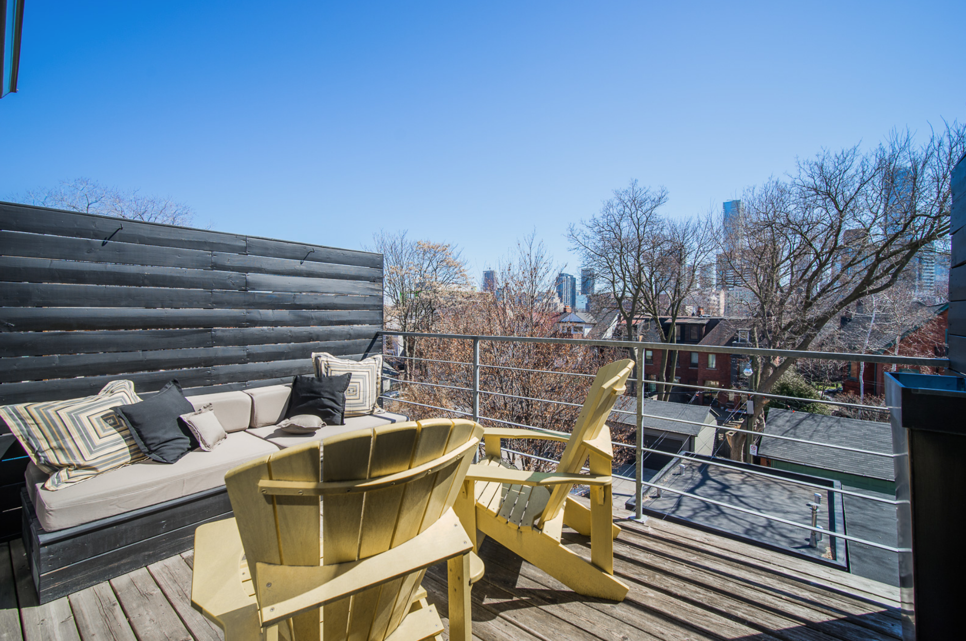 45 Macpherson Ave 53.png