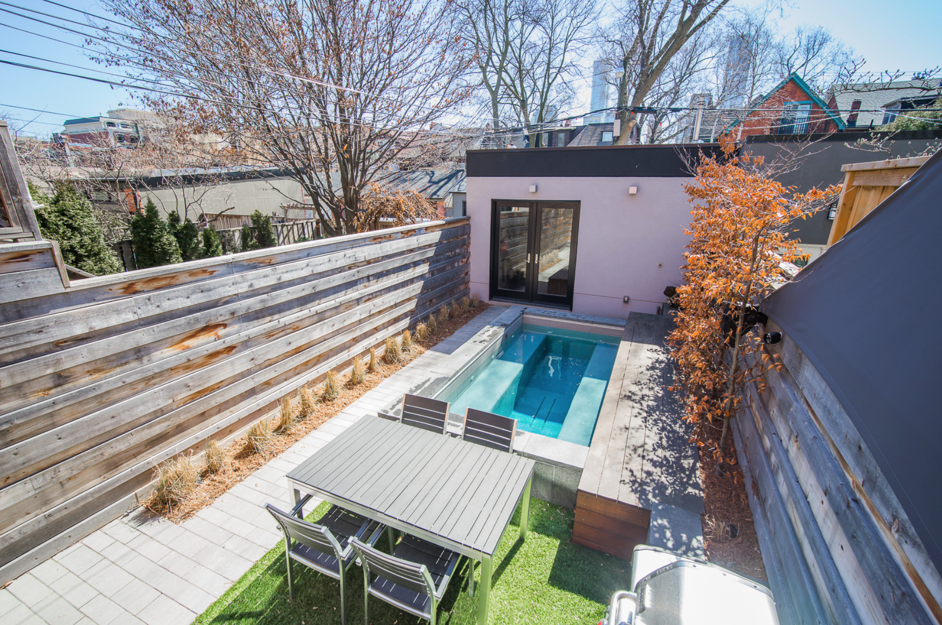 45 Macpherson Ave 56.png