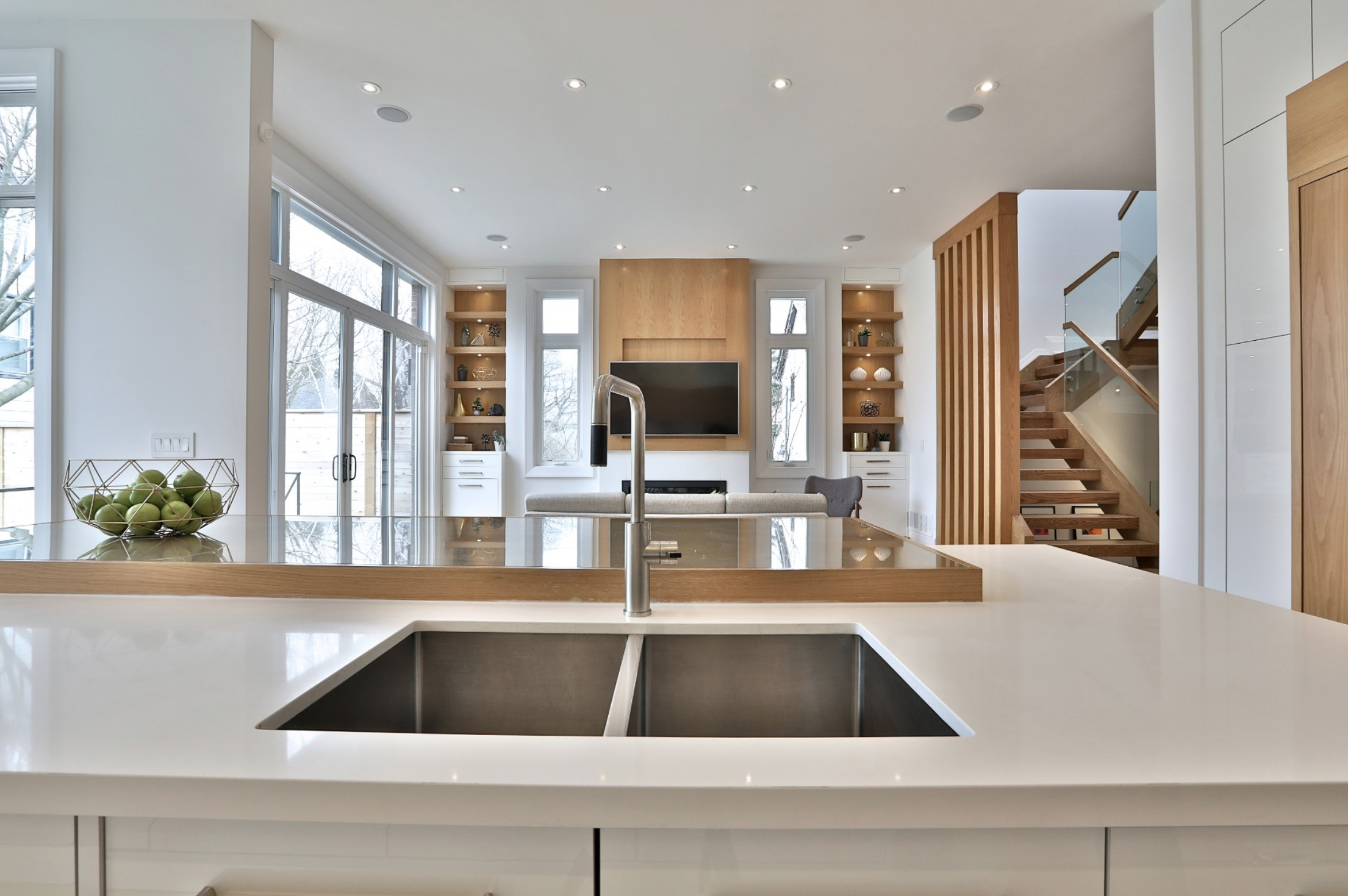 51 Welland Ave 31.png