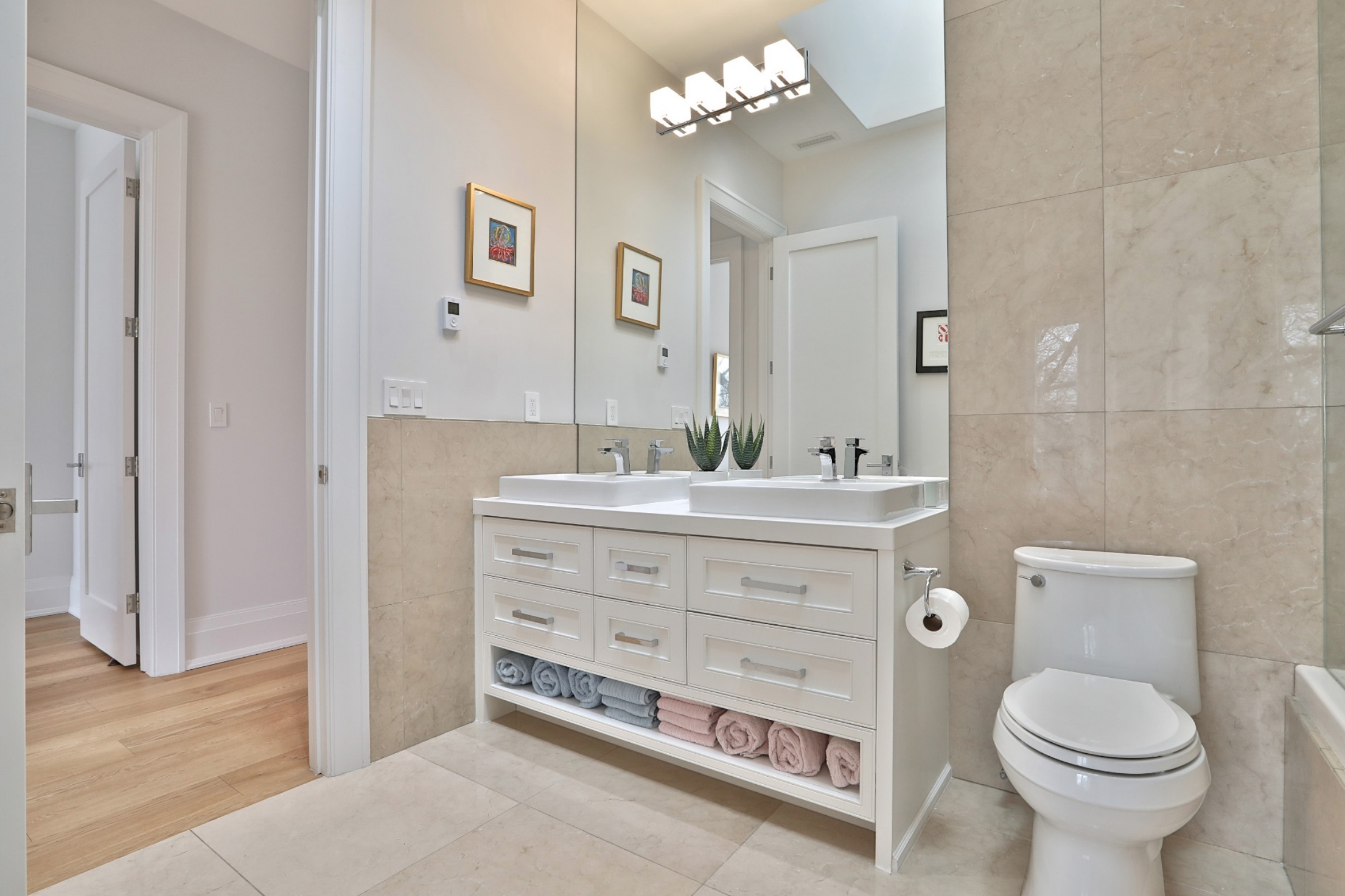 51 Welland Ave 64.png