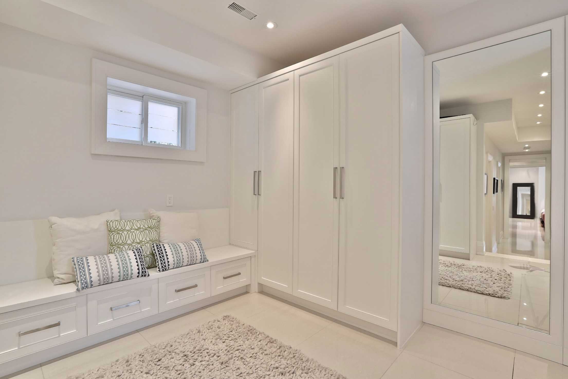 51 Welland Ave 98.png