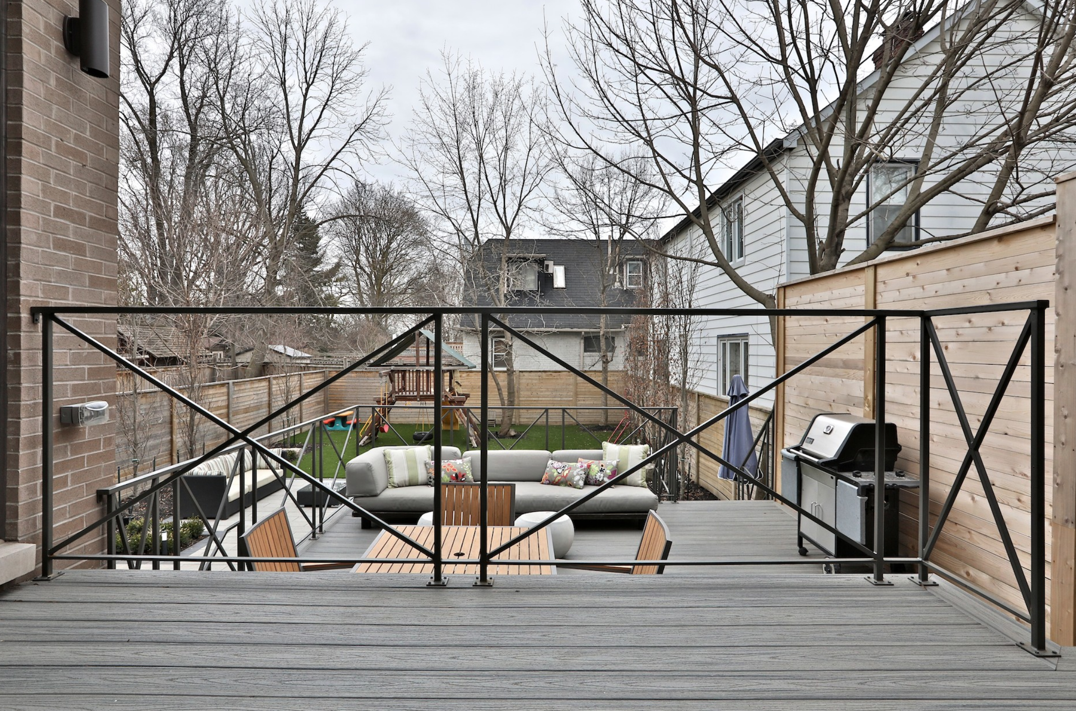 51 Welland Ave 111.png