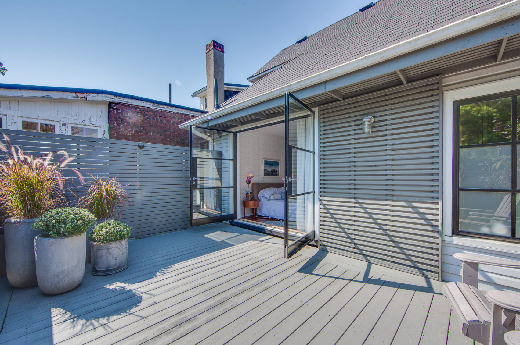 87 Leuty Ave 38.png