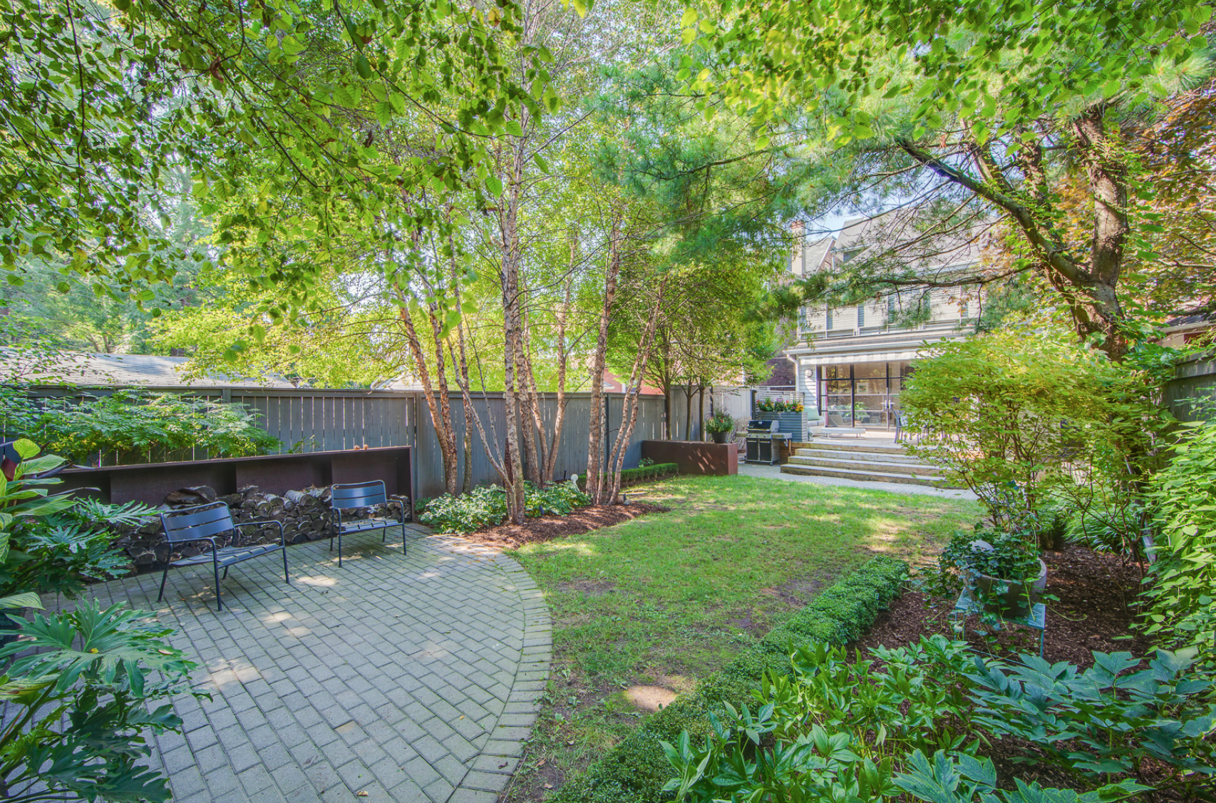 87 Leuty Ave 82.png