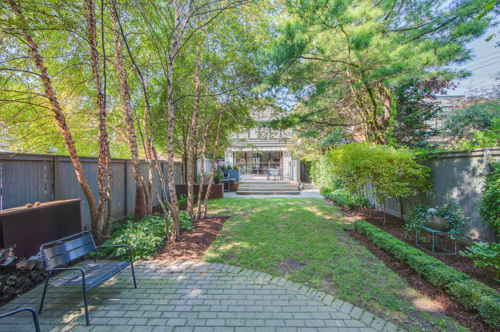 87 Leuty Ave 85.png
