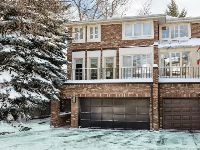 55A+Rowanwood+Avenue.jpg