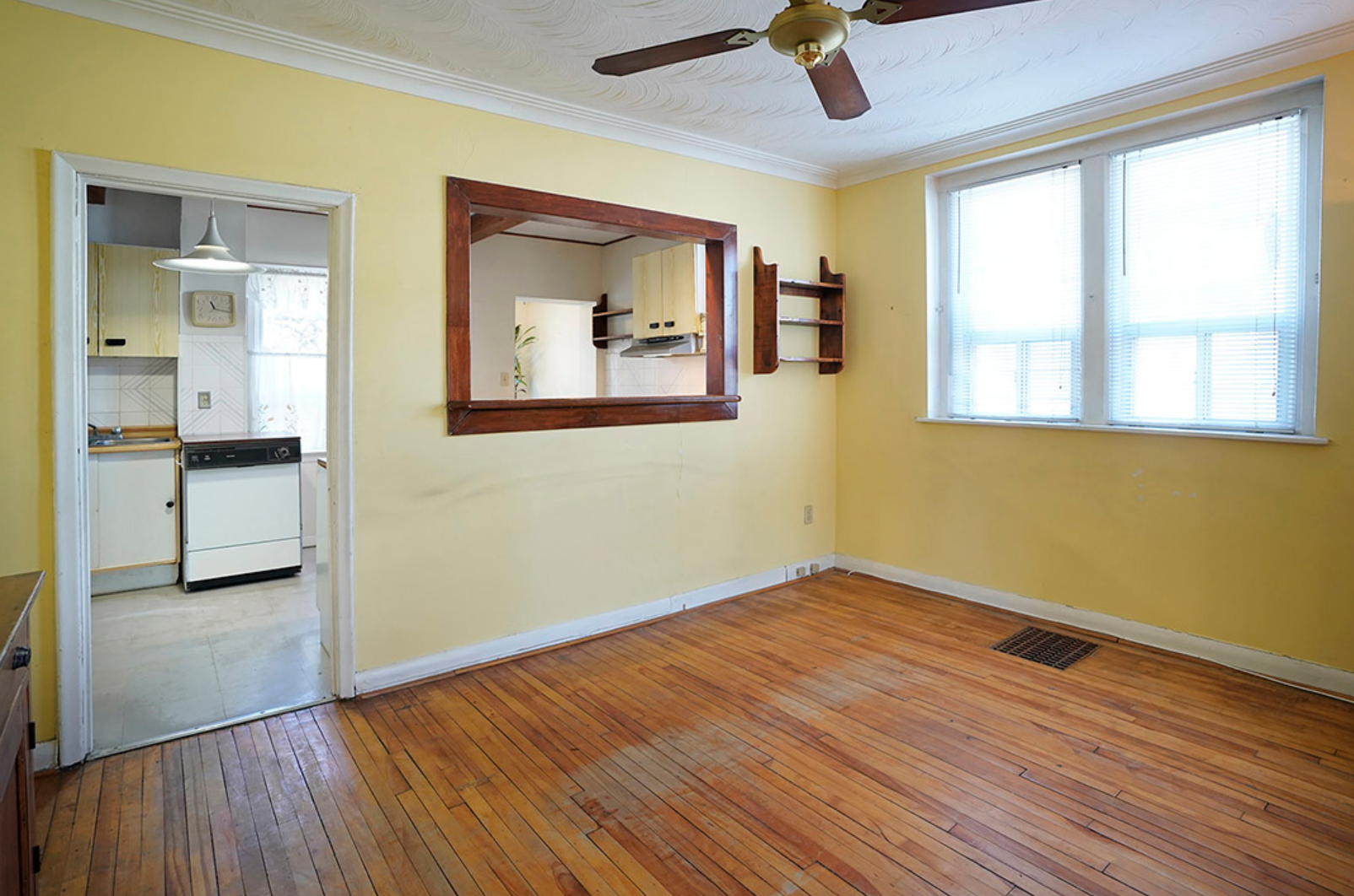 42 McFarland Ave before 4.png