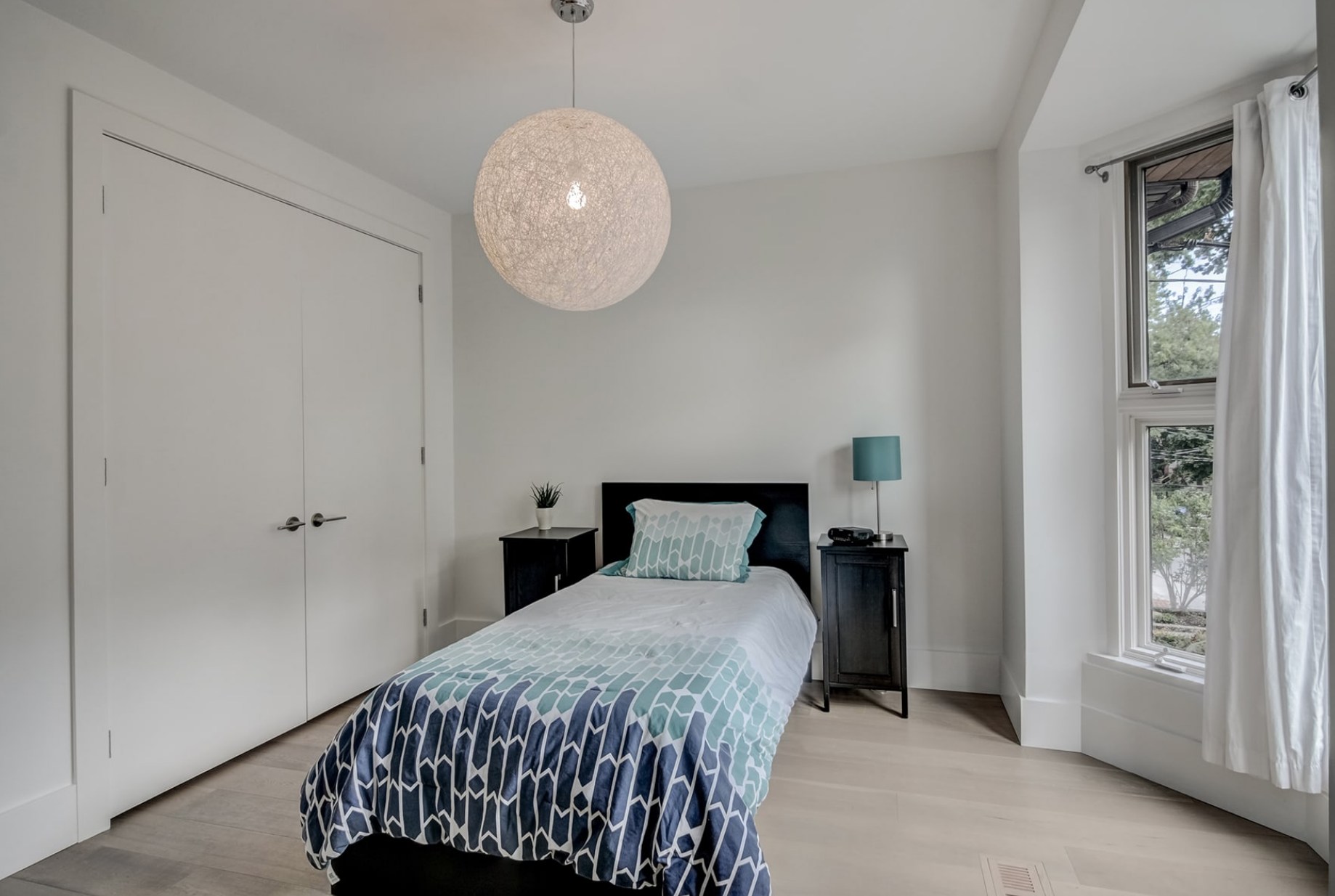 98 Gough Ave 23.png