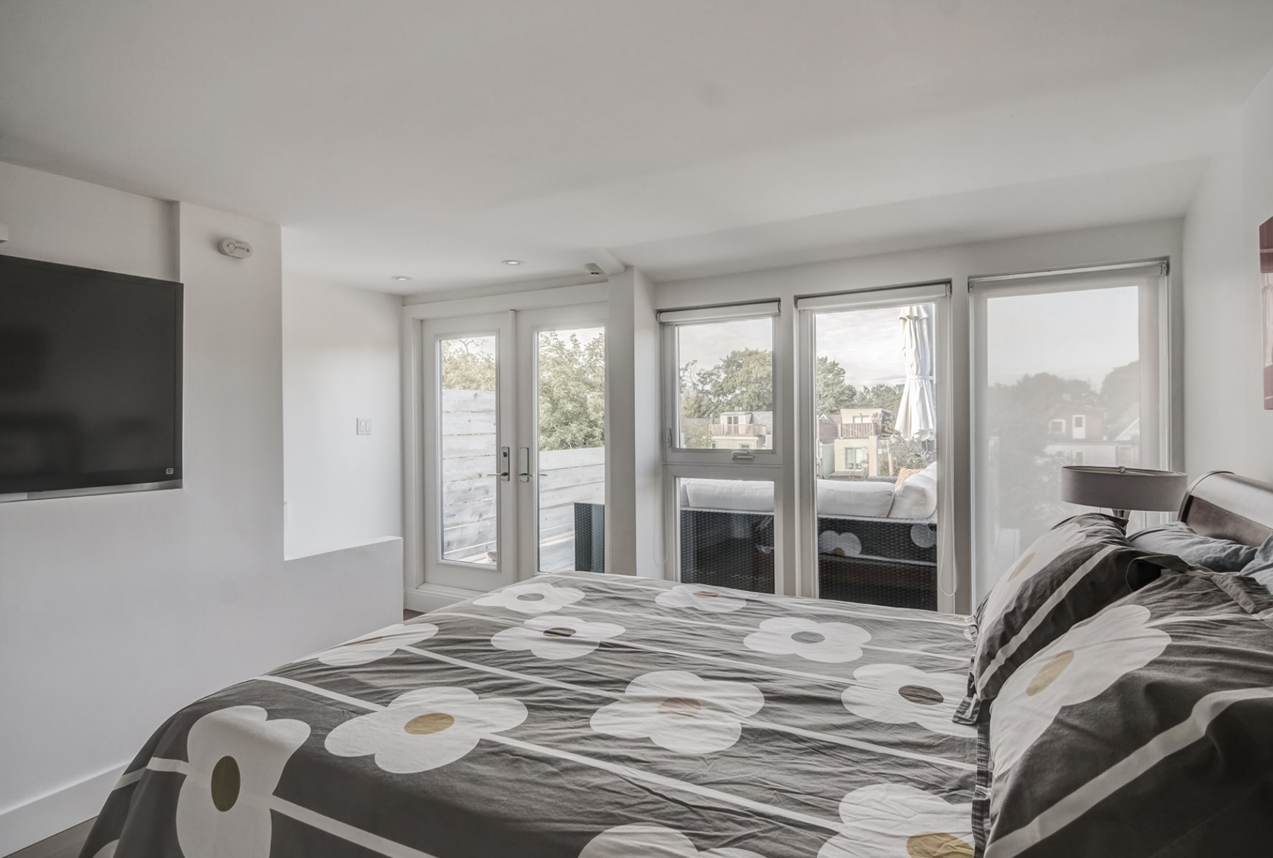 98 Gough Ave 32.png