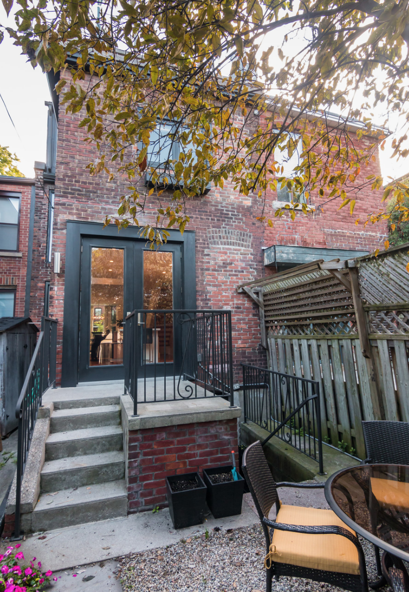 98 Gough Ave 39.png