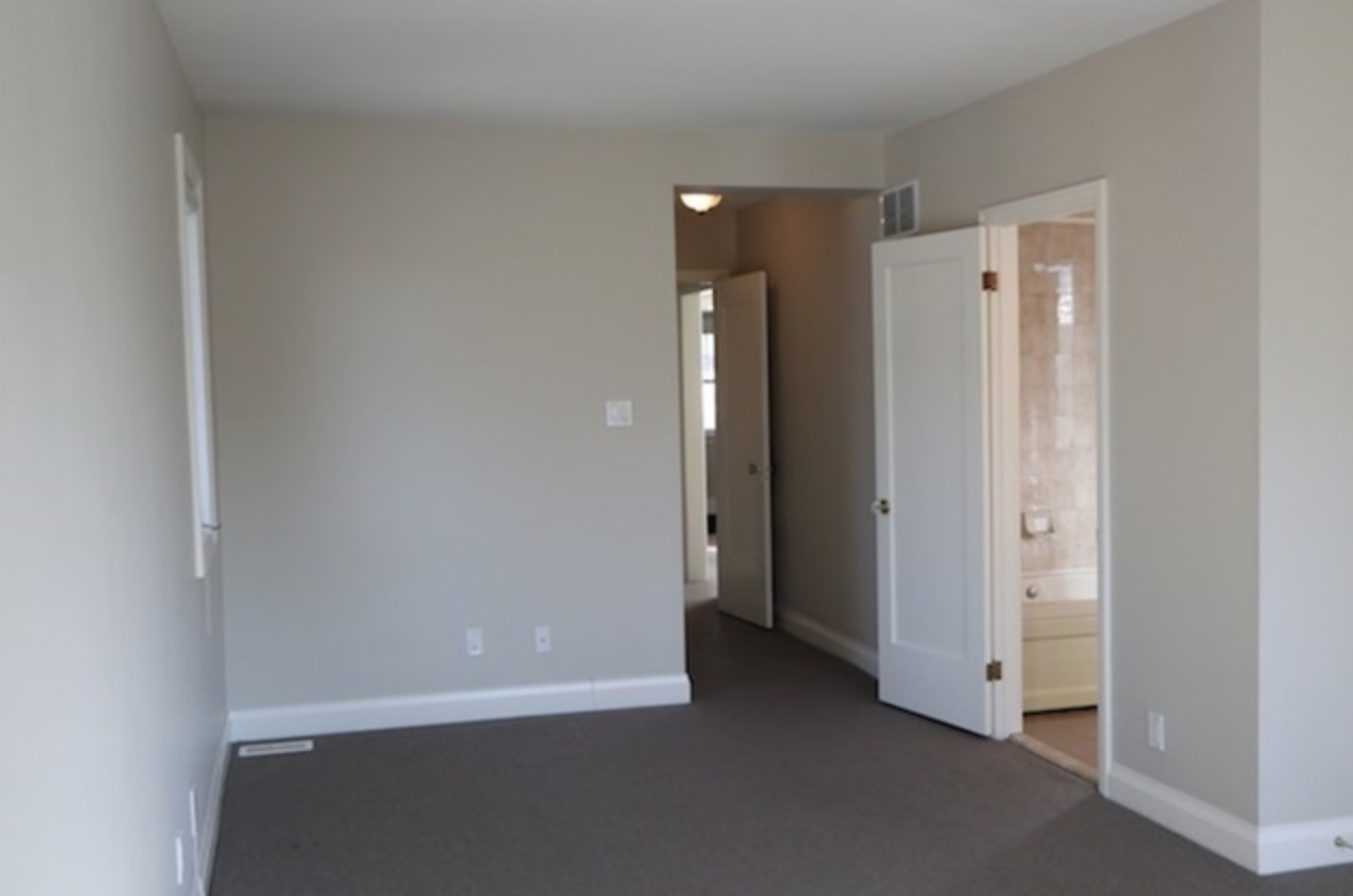 162 Colin Ave before 10.png