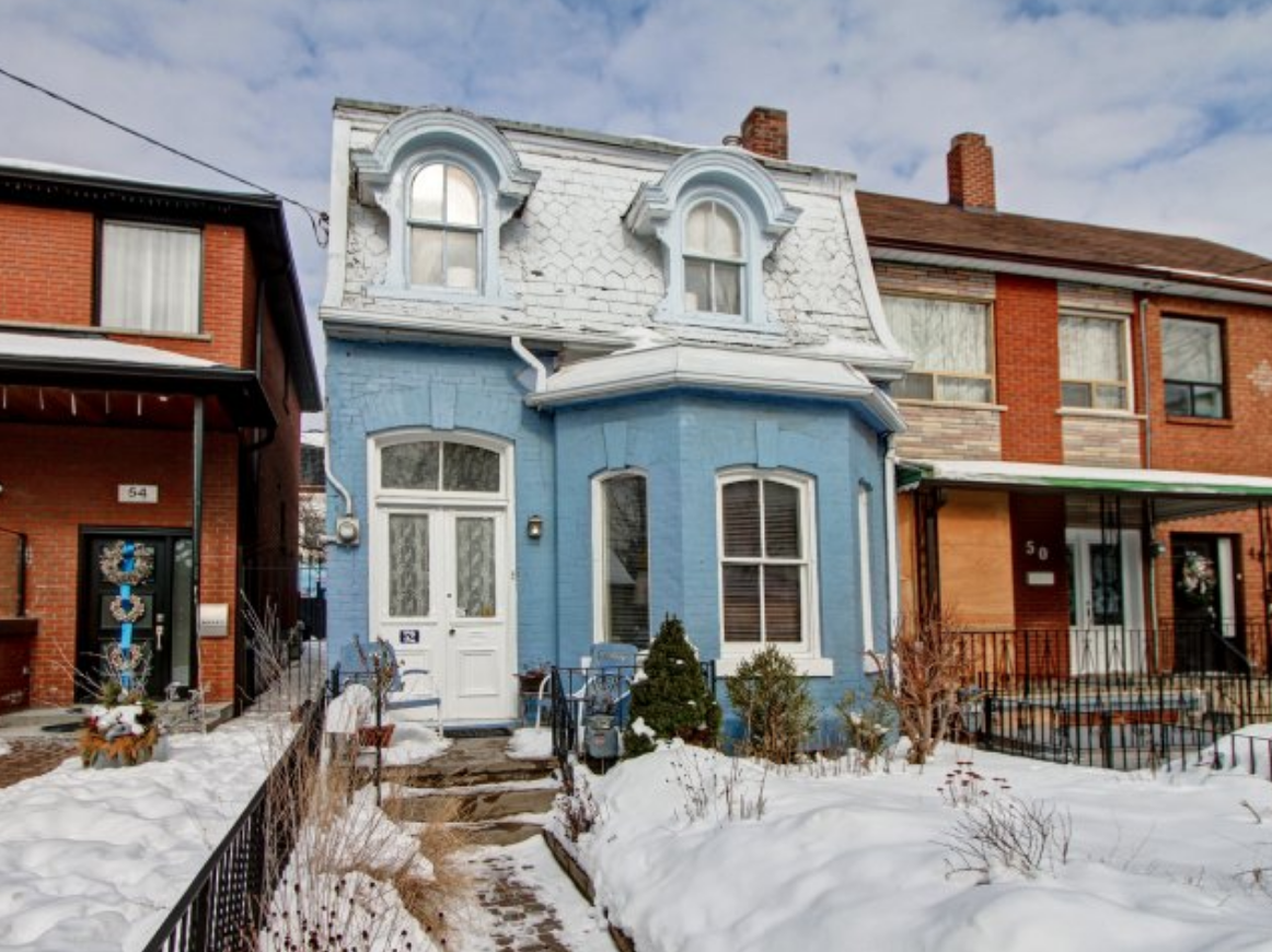 52 Argyle Ave before 1.png