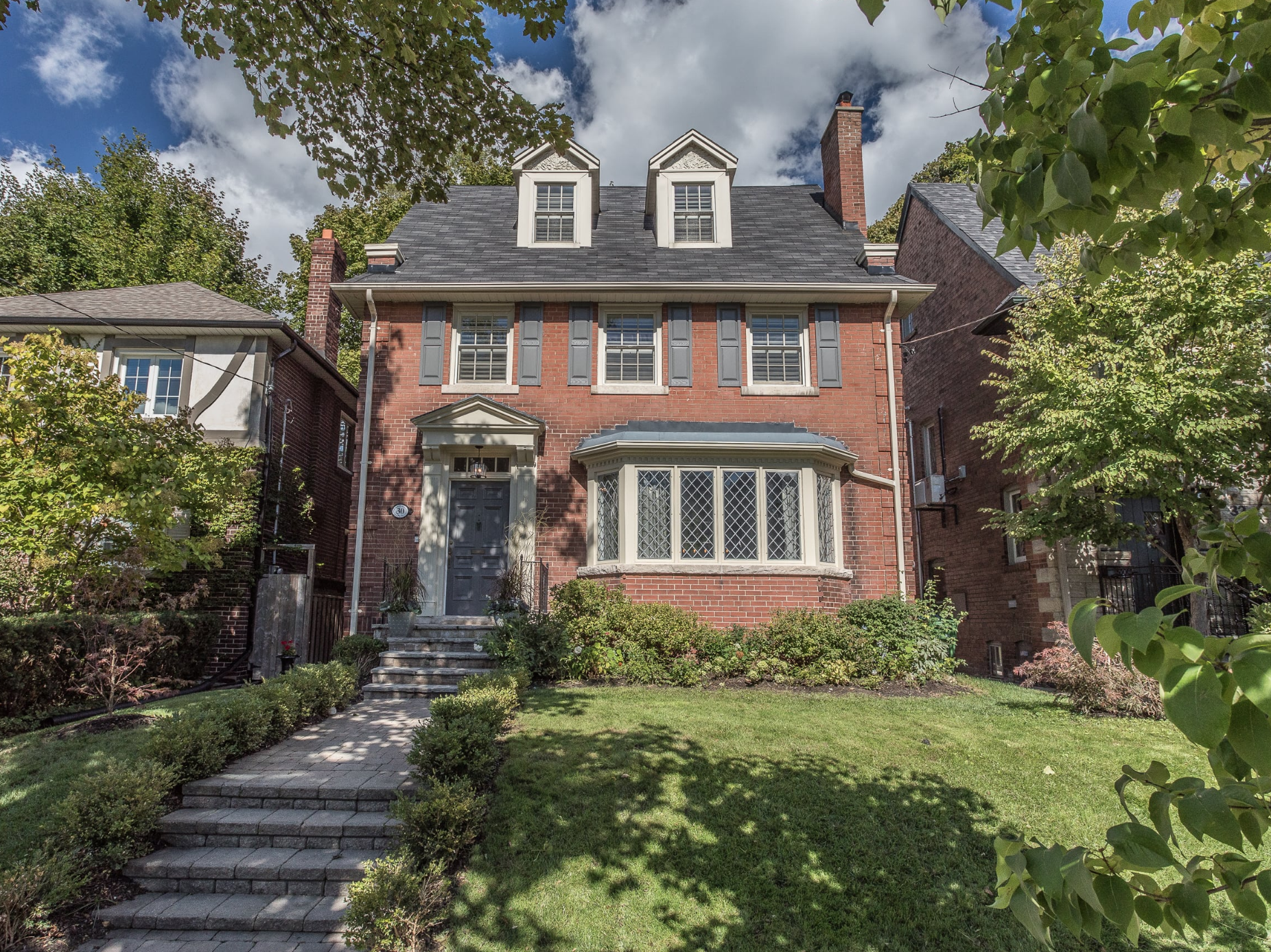 30 Whitehall Rd 1.png