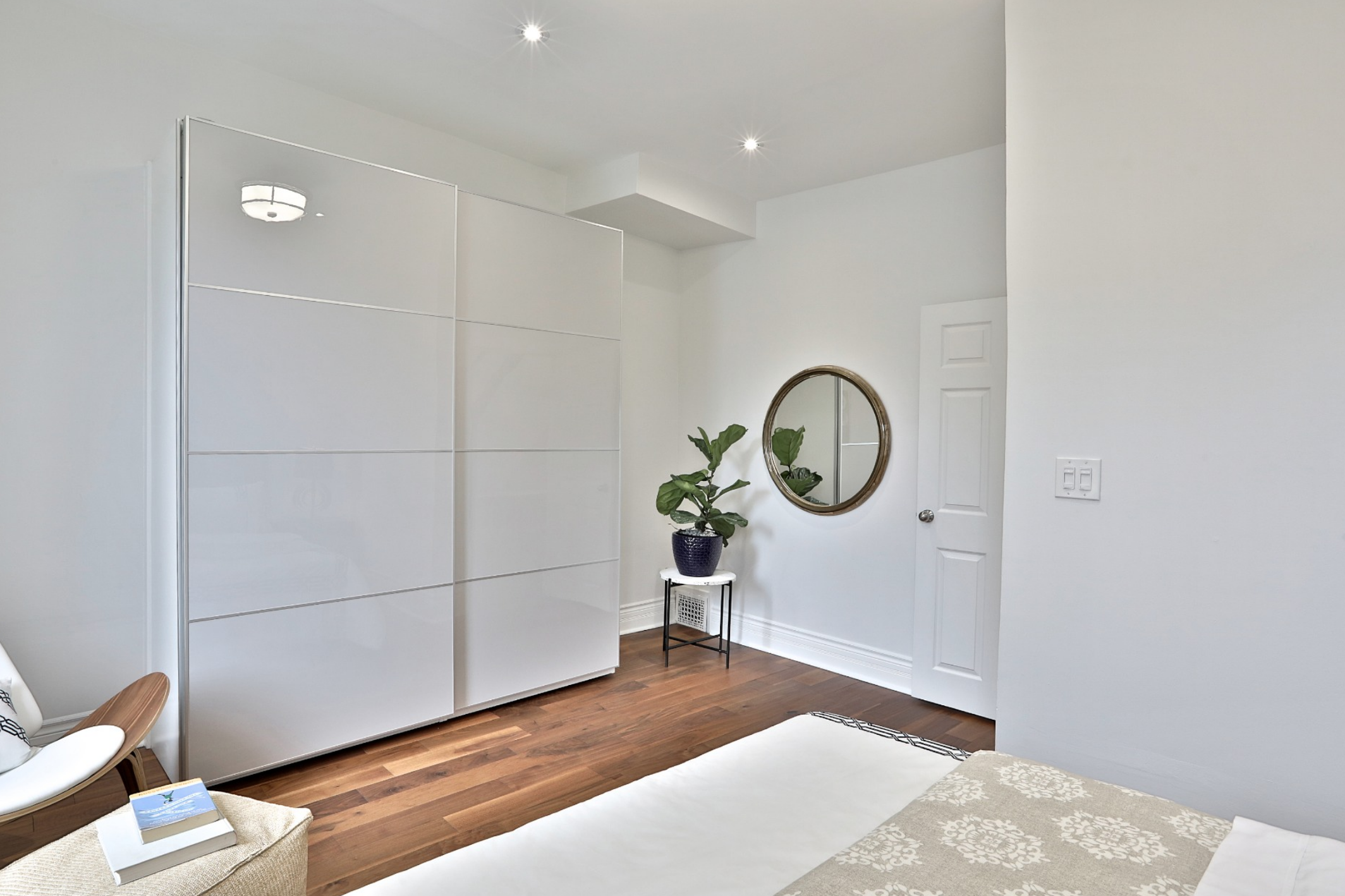 245 Major St 48.png