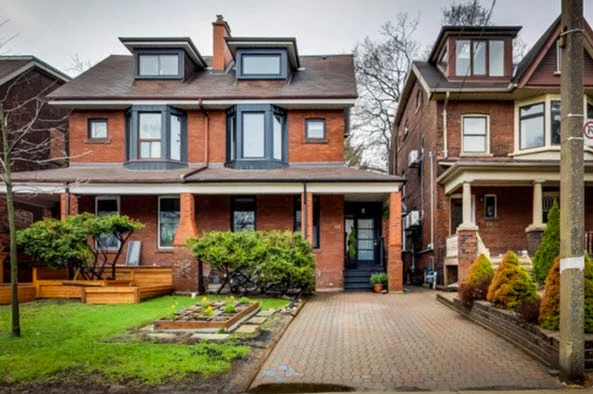 102+Albany+Ave+1.jpg