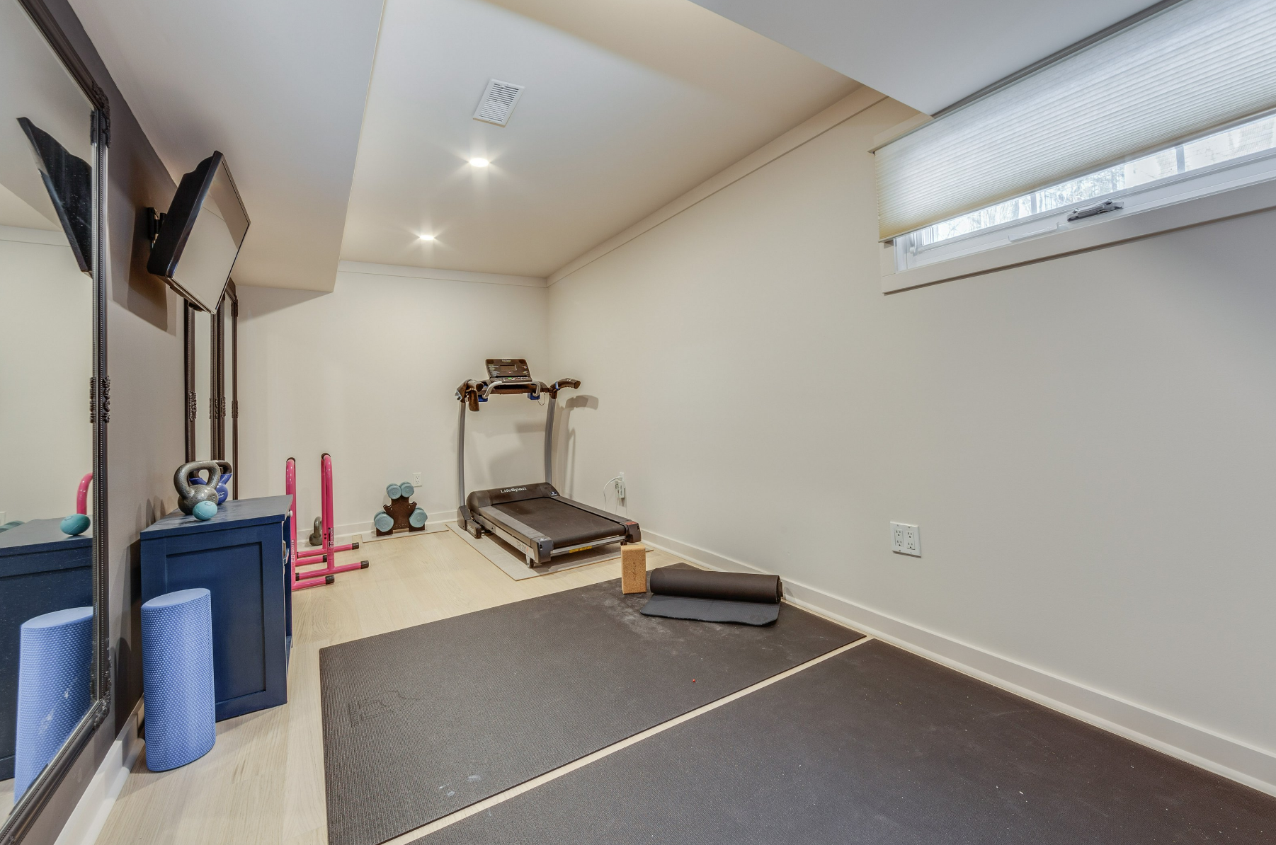 93 Balsam Ave 69.png