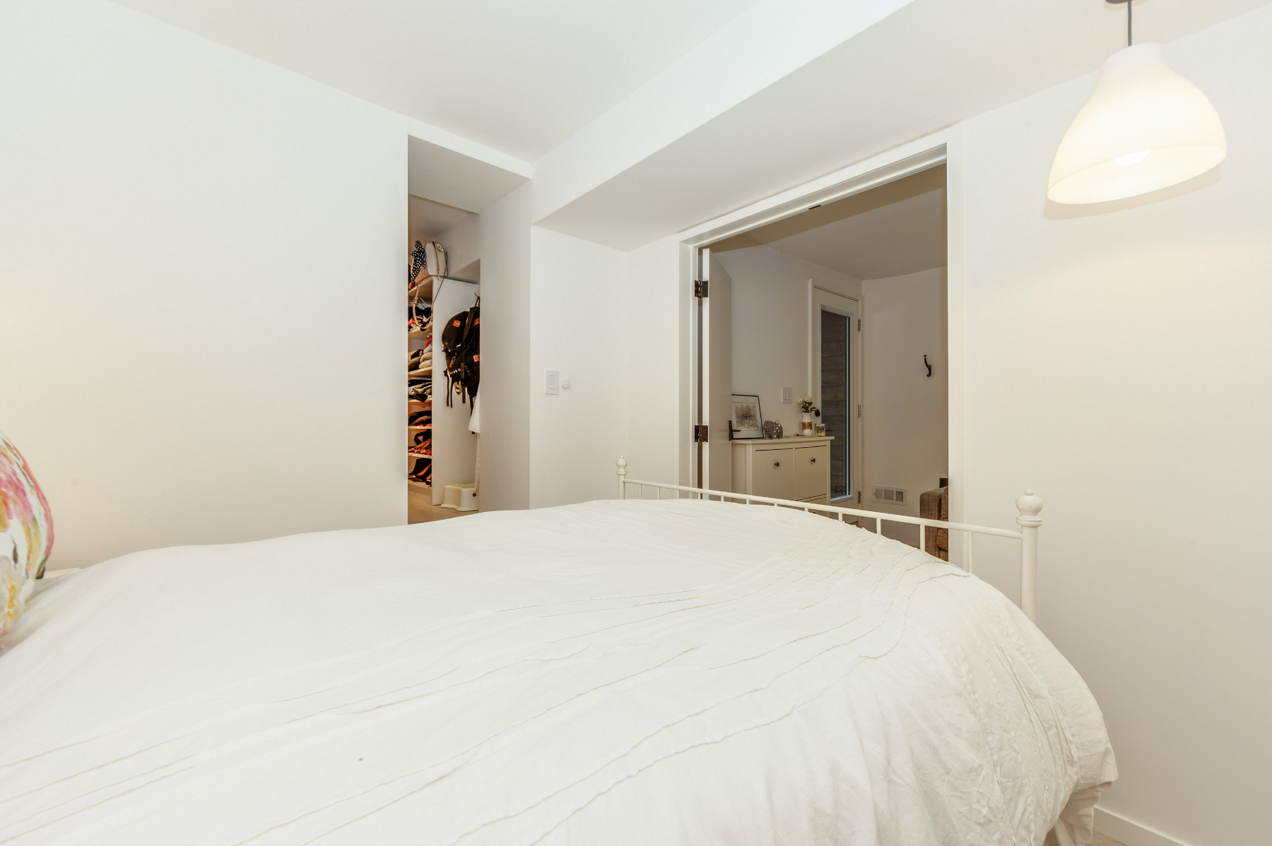 46 Herbert Ave 82.png