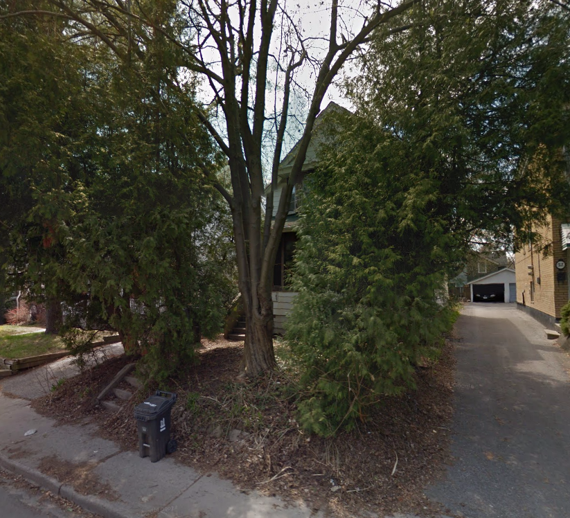 46+Herbert+Ave+before.png