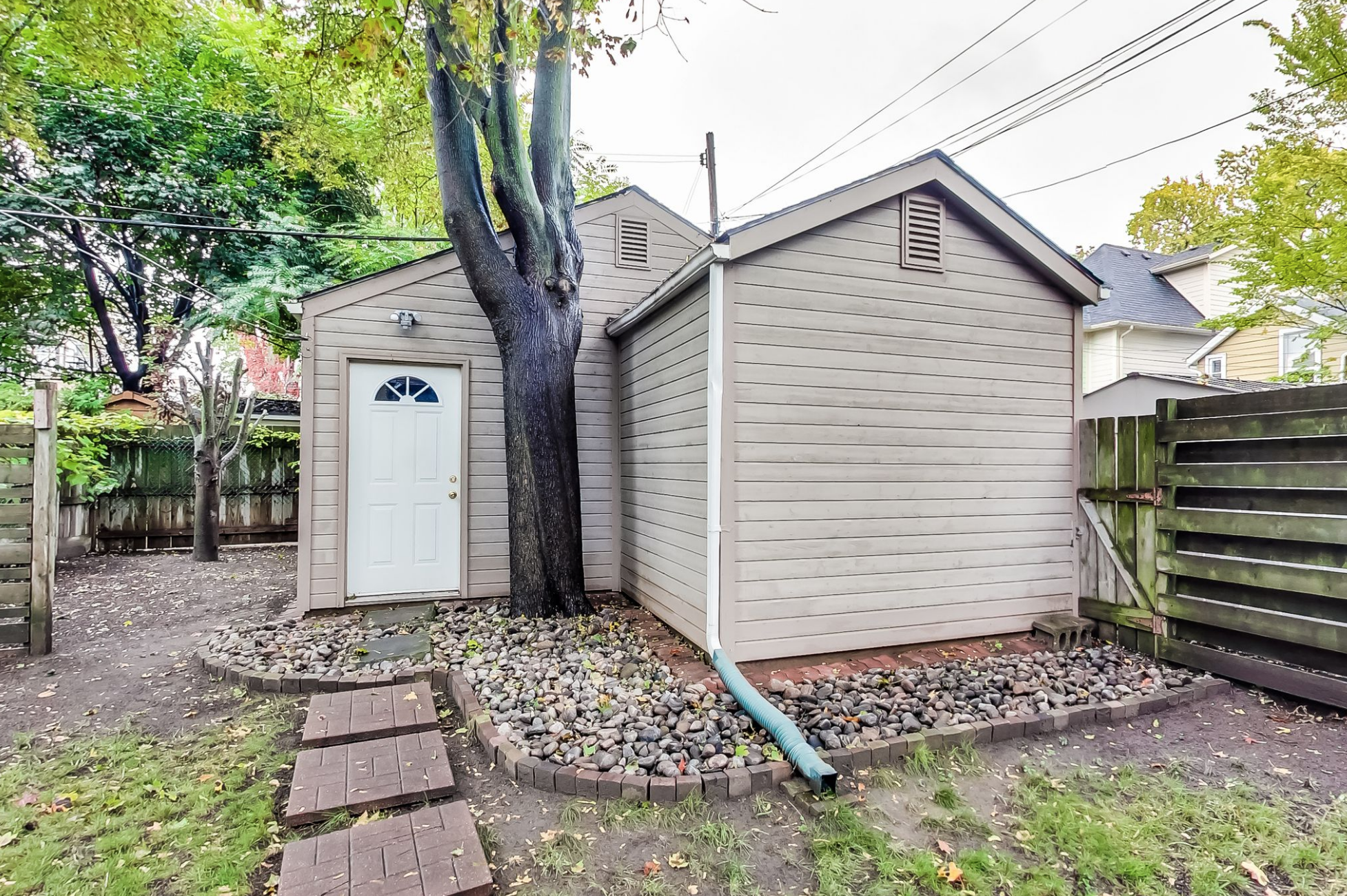 SOLD 25 Earl Grey Road THE POCKET, TORONTO (1 Comment) — the MASH