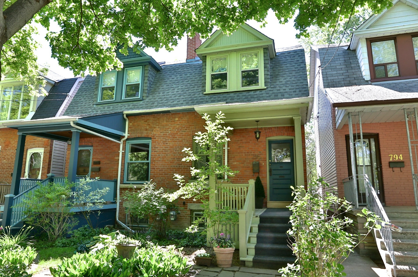 792 Palmerston Avenue SEATON VILLAGE, TORONTO — the MASH