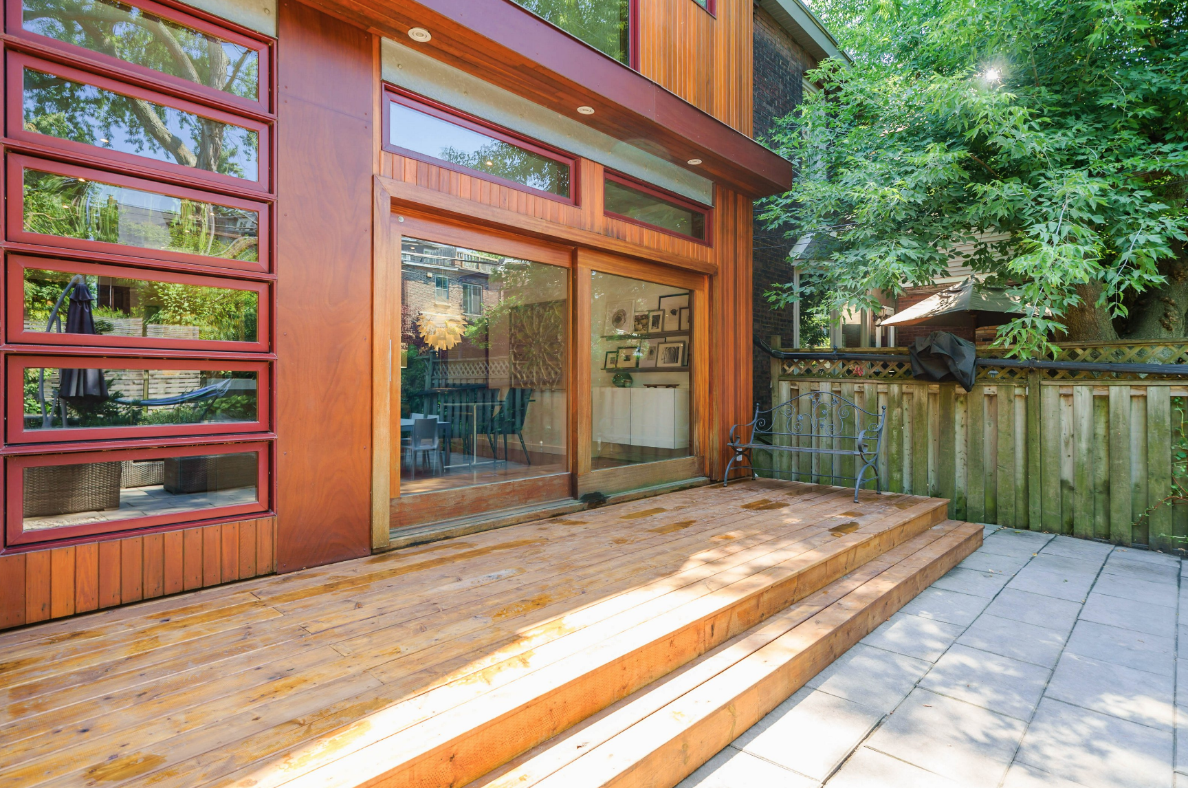 20 Simpson Avenue RIVERDALE, TORONTO (6 Commets) — the MASH