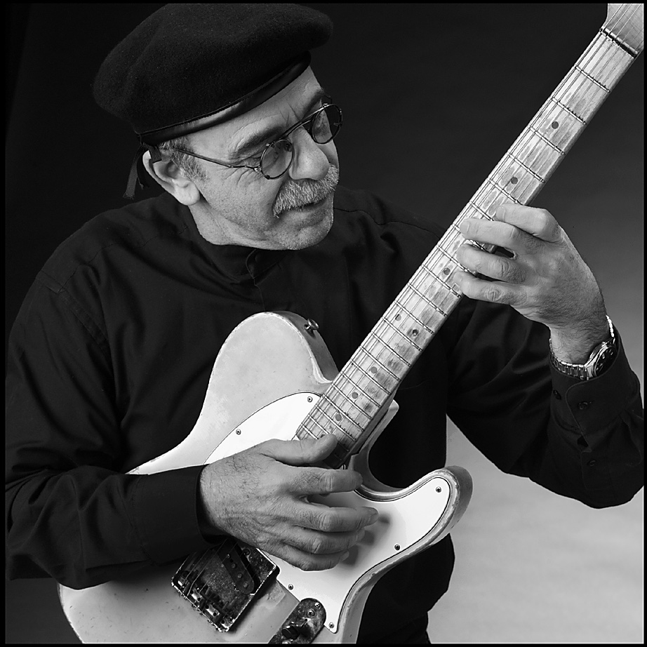 Kennie Marco ~ In Concert