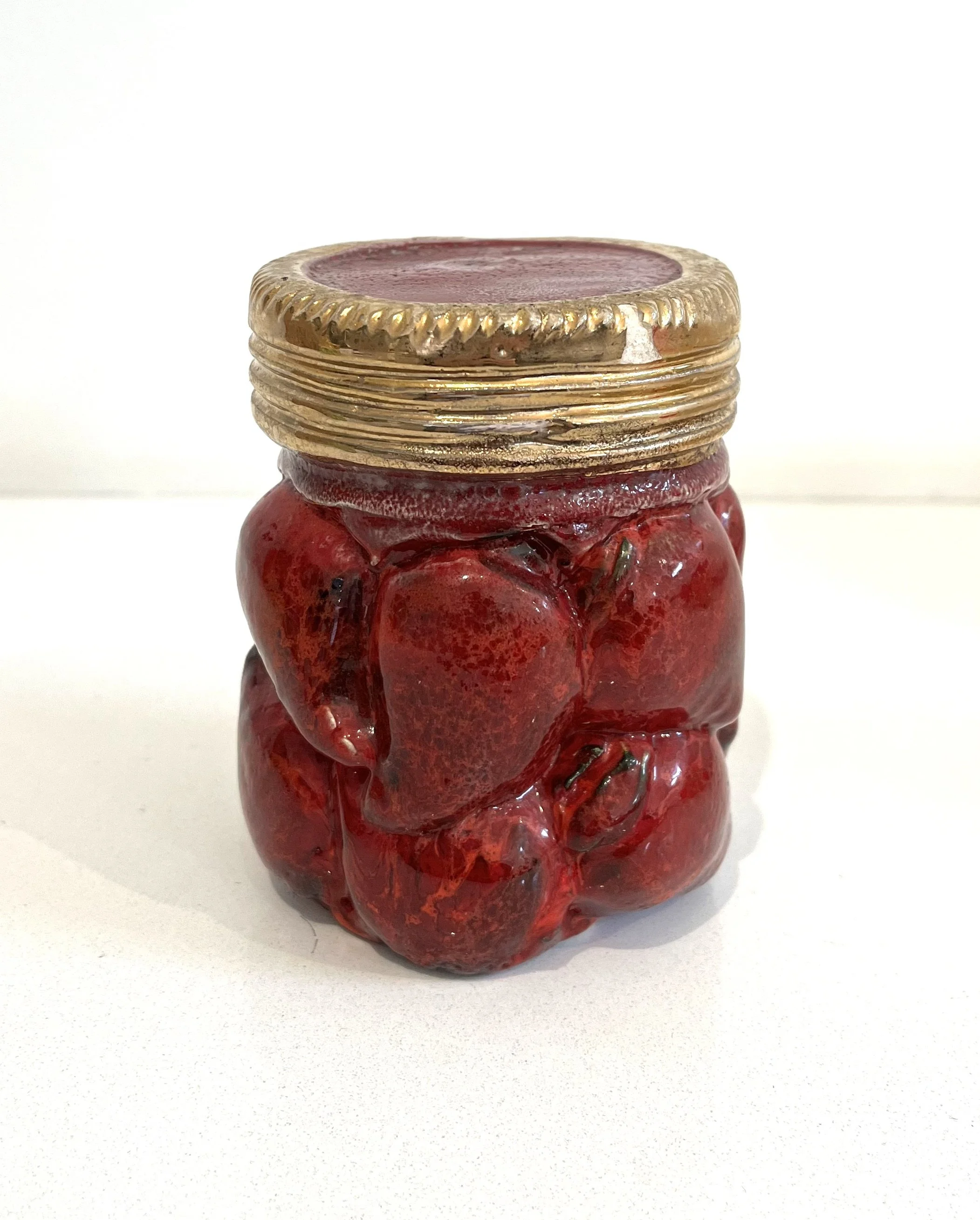 Victor Cicansky  |  Pint of Beets