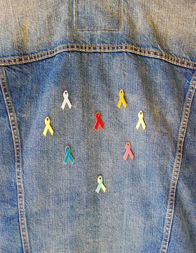 We LOVE this awareness ribbon heart! Customers usually come to our store with one person or cause in mind. Once they start to look through all of our products and causes, they are reminded of other people braving different battles. We love the way this customer chose to support all the people they love, and the causes that affected them. Support is such a crucial part of battling a health issue, or advocating for a cause. A small and simple symbol, like the awareness ribbon, can have a big impact on those affected. We applaud this customer for their creativity and heart (pun intended).