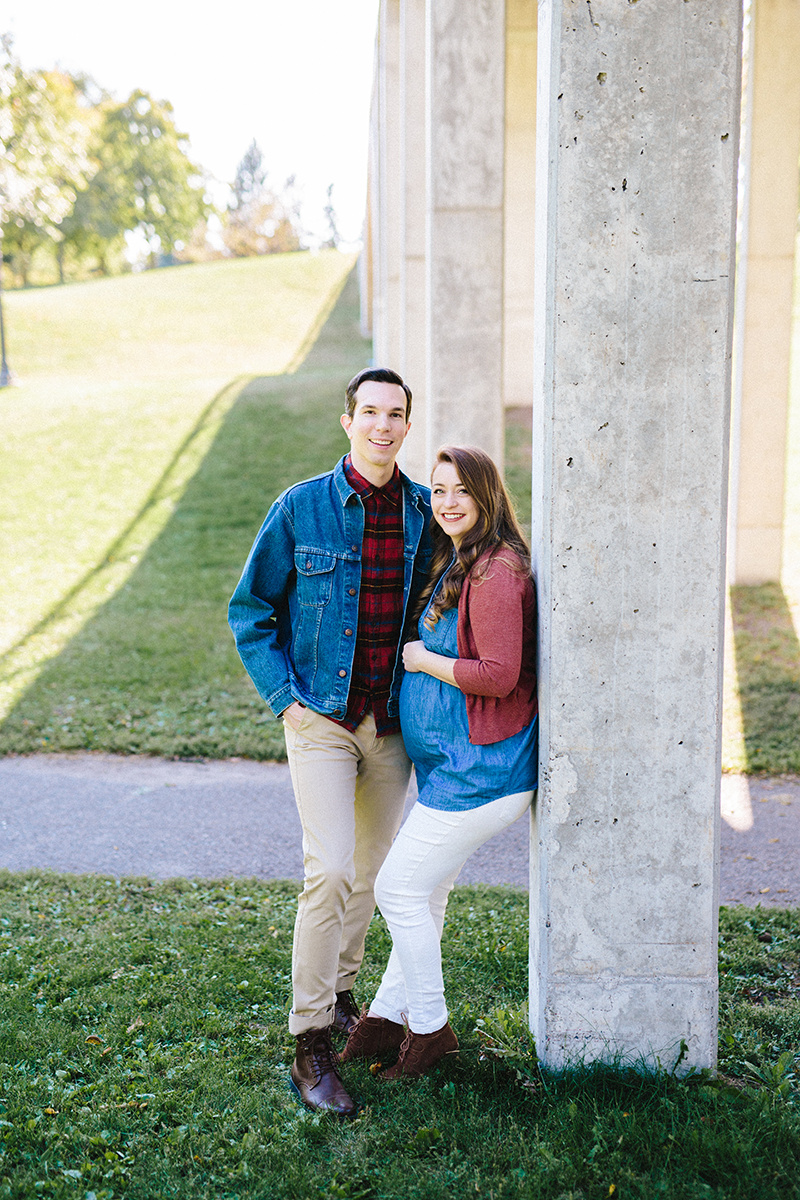 Allie and Ian Maternity 9-17-17-45.jpg