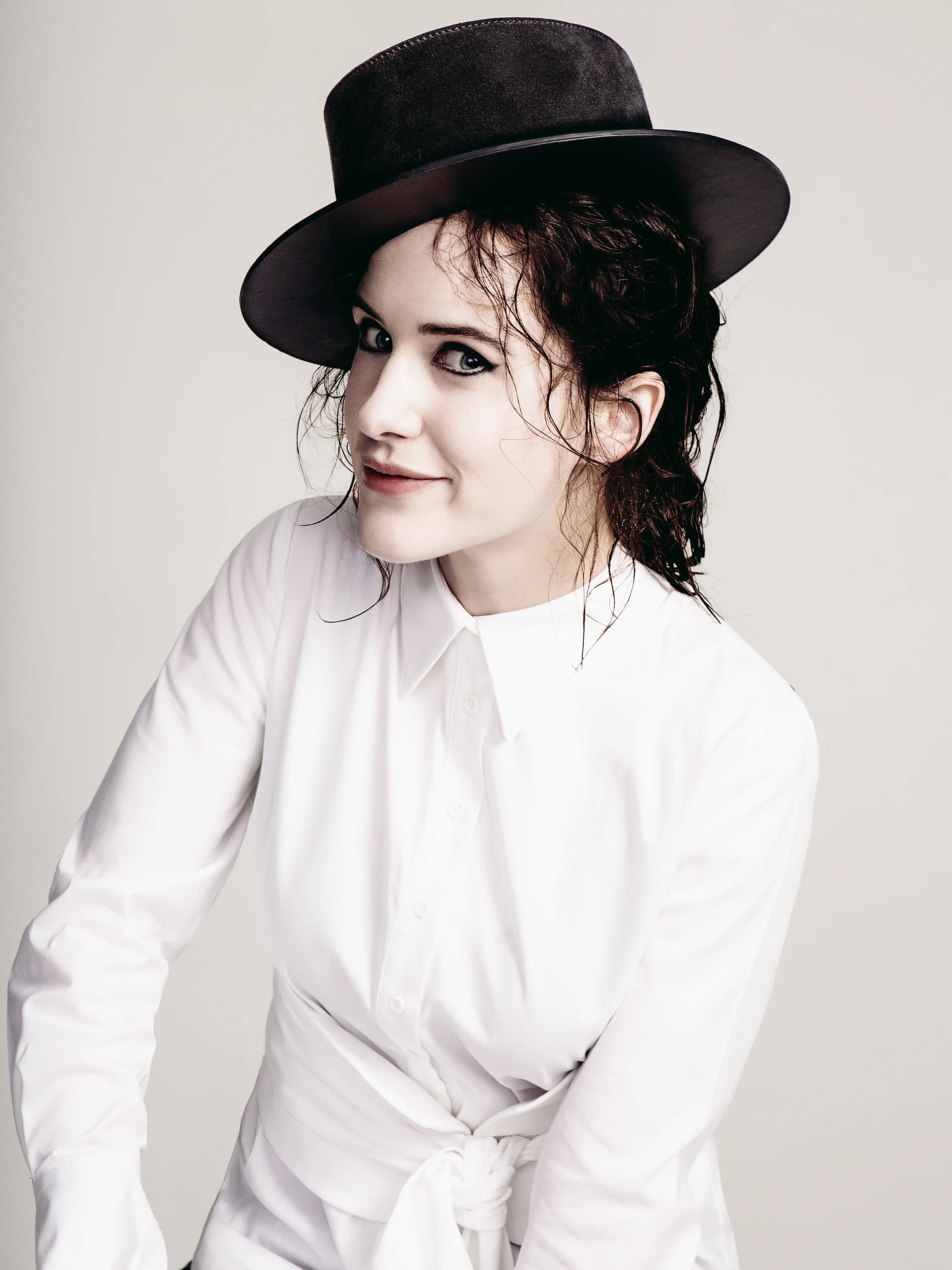 2018_01_10_Rachel_Brosnahan-0065_V02.jpg