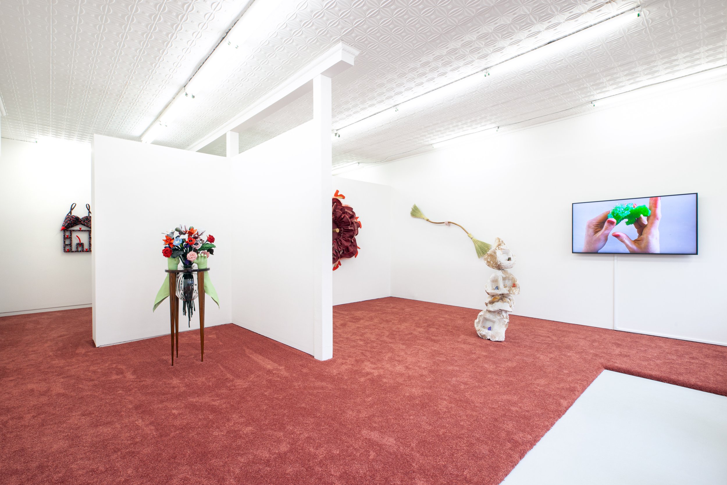 Rose_Nestler-too_bad_for_heaven_too_good_for_hell-Installation_view_001.jpg