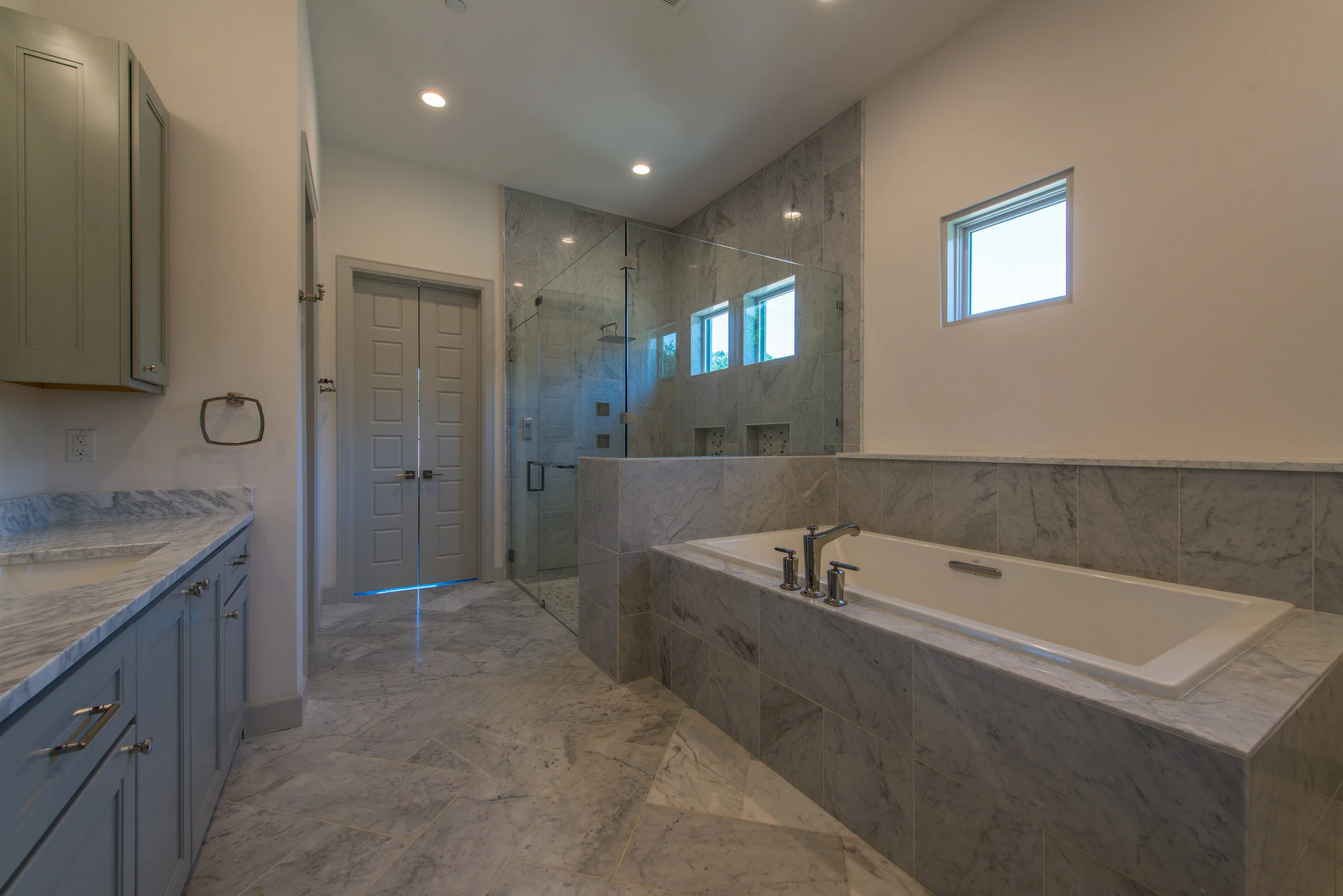 Lake Austin Bellagio, Austin, Texas master bath 2.jpg