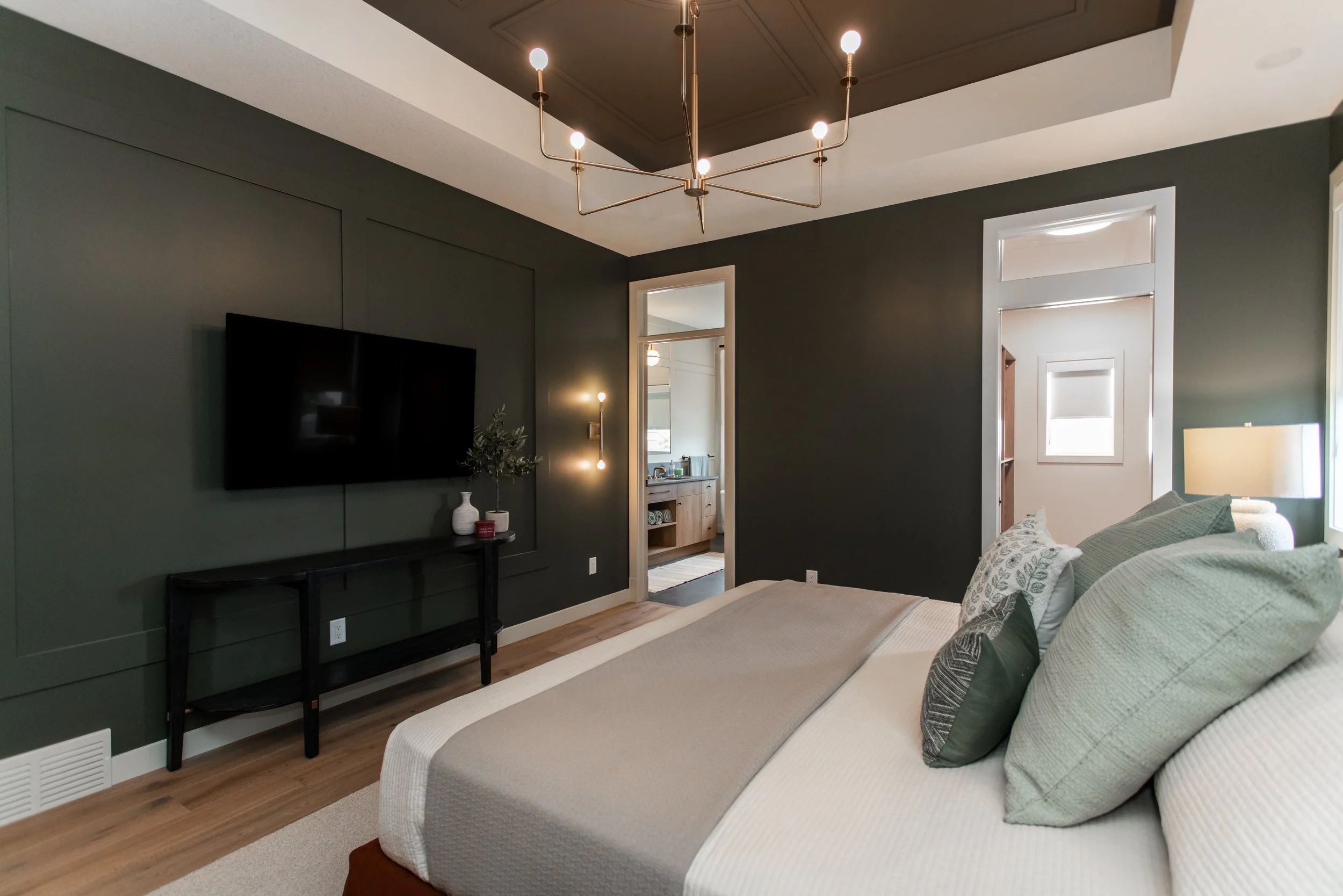 Regina F24 Grand Prize HR-101.jpg