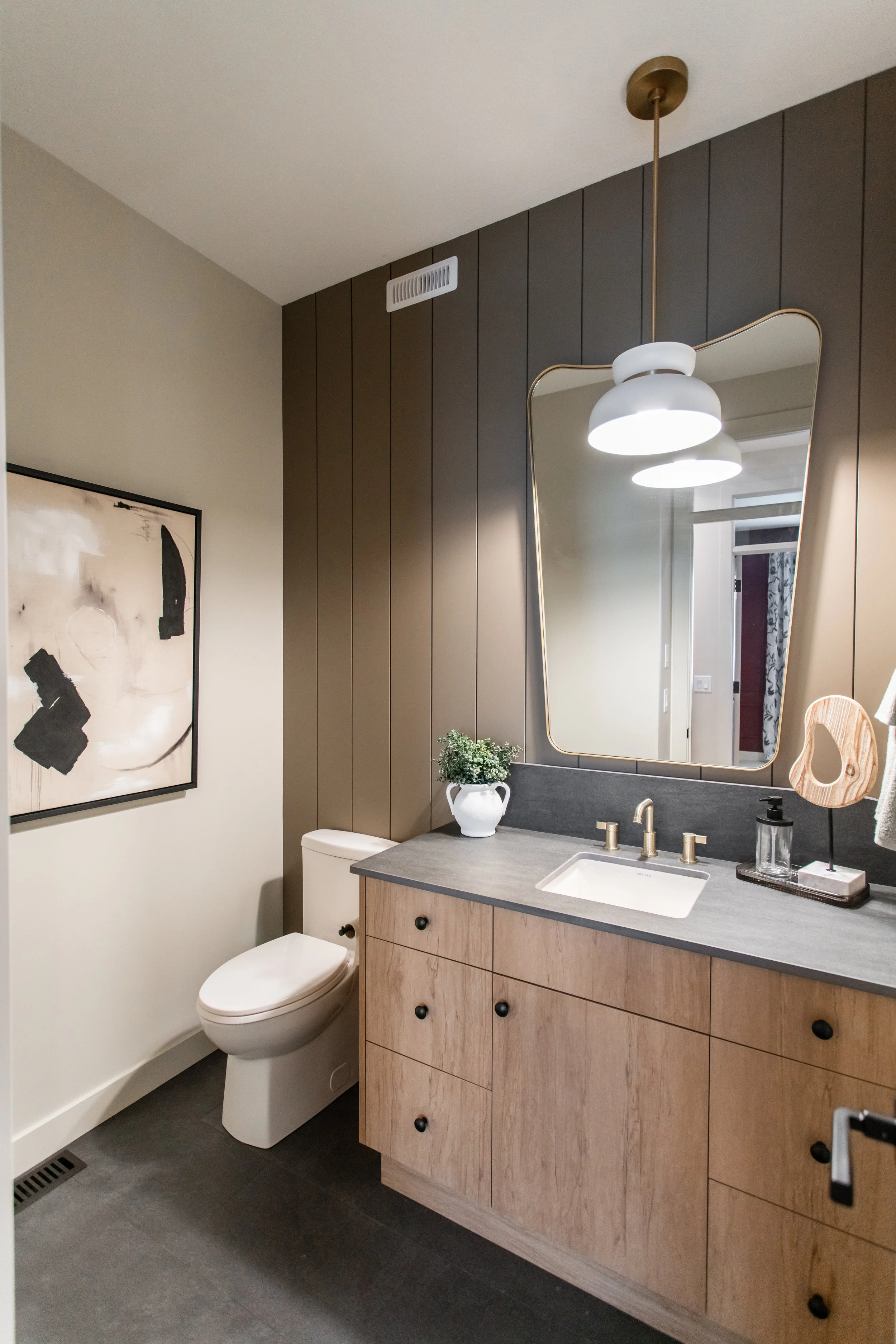 Regina F24 Grand Prize HR-121.jpg