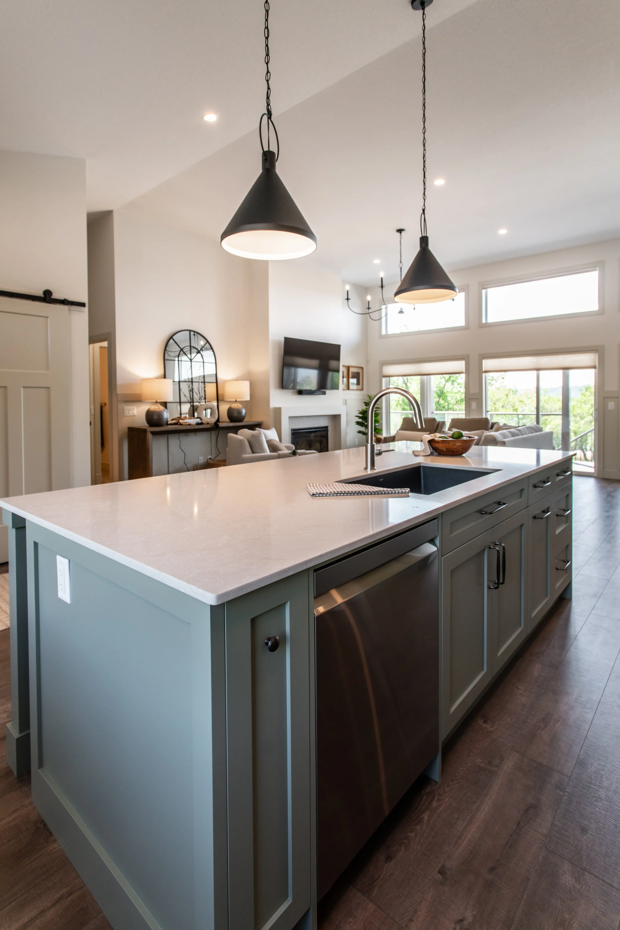 Regina F24 Cottage HR-19.jpg