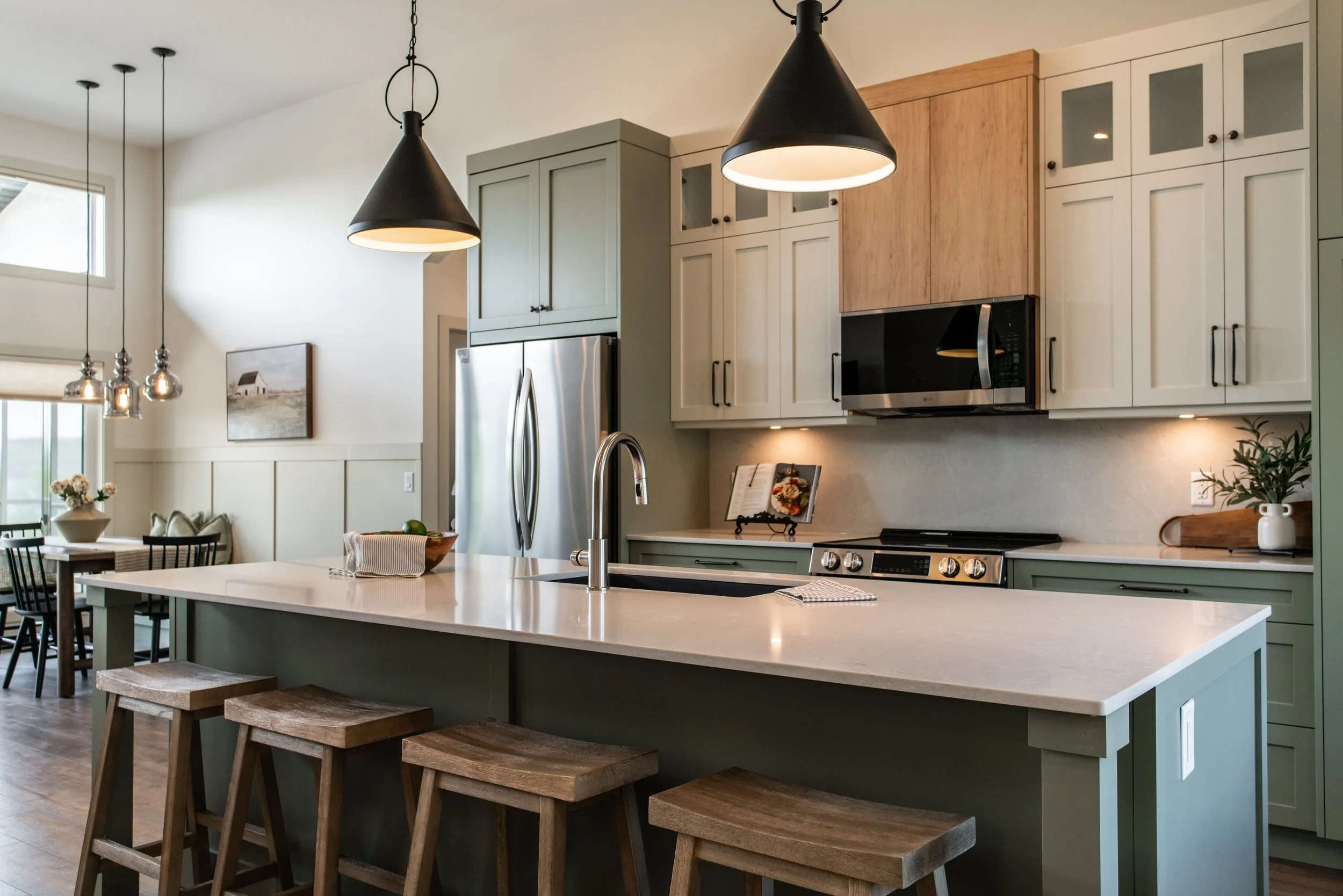 Regina F24 Cottage HR-8.jpg