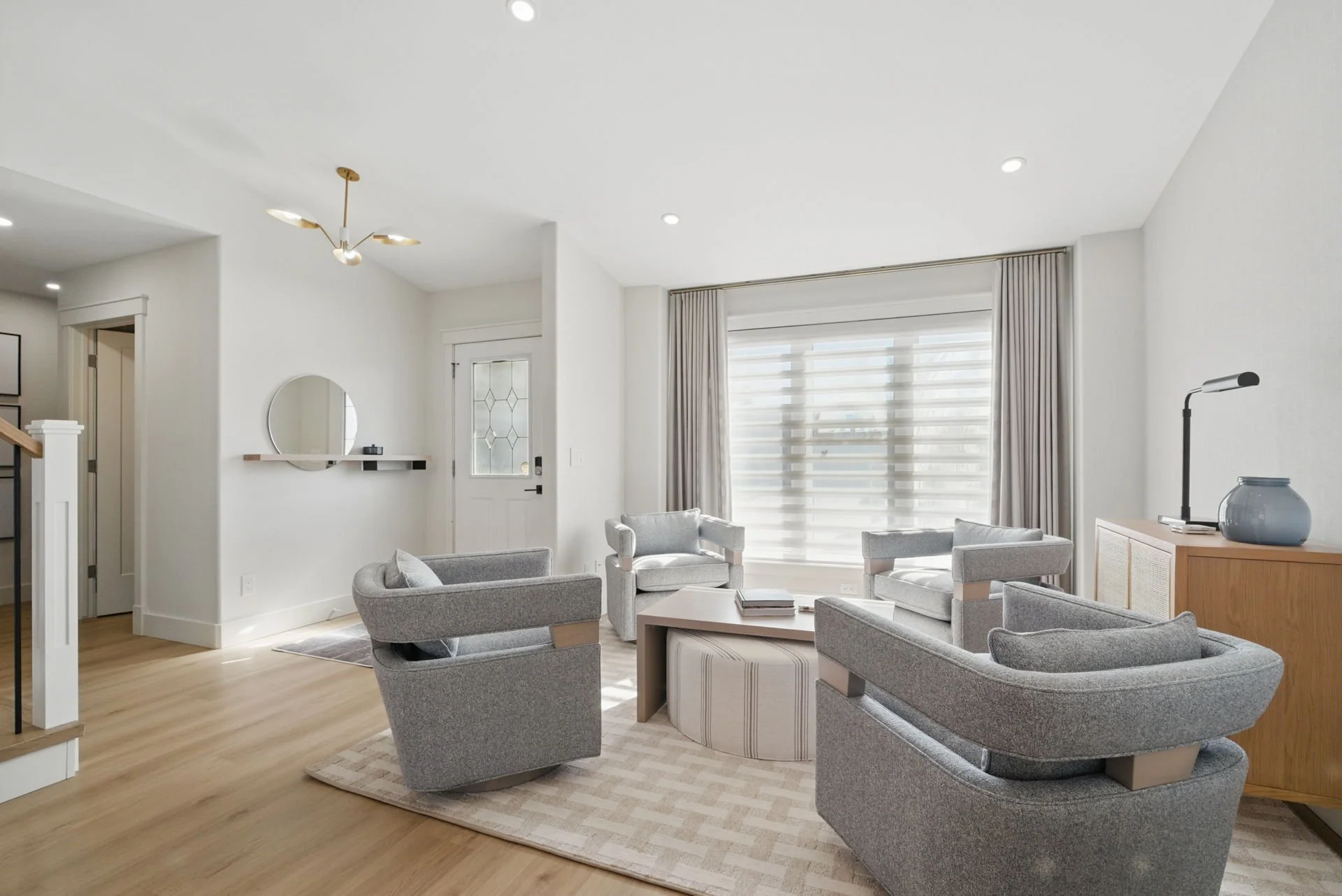 122 Kutz Cres-QuikSell-03.jpg