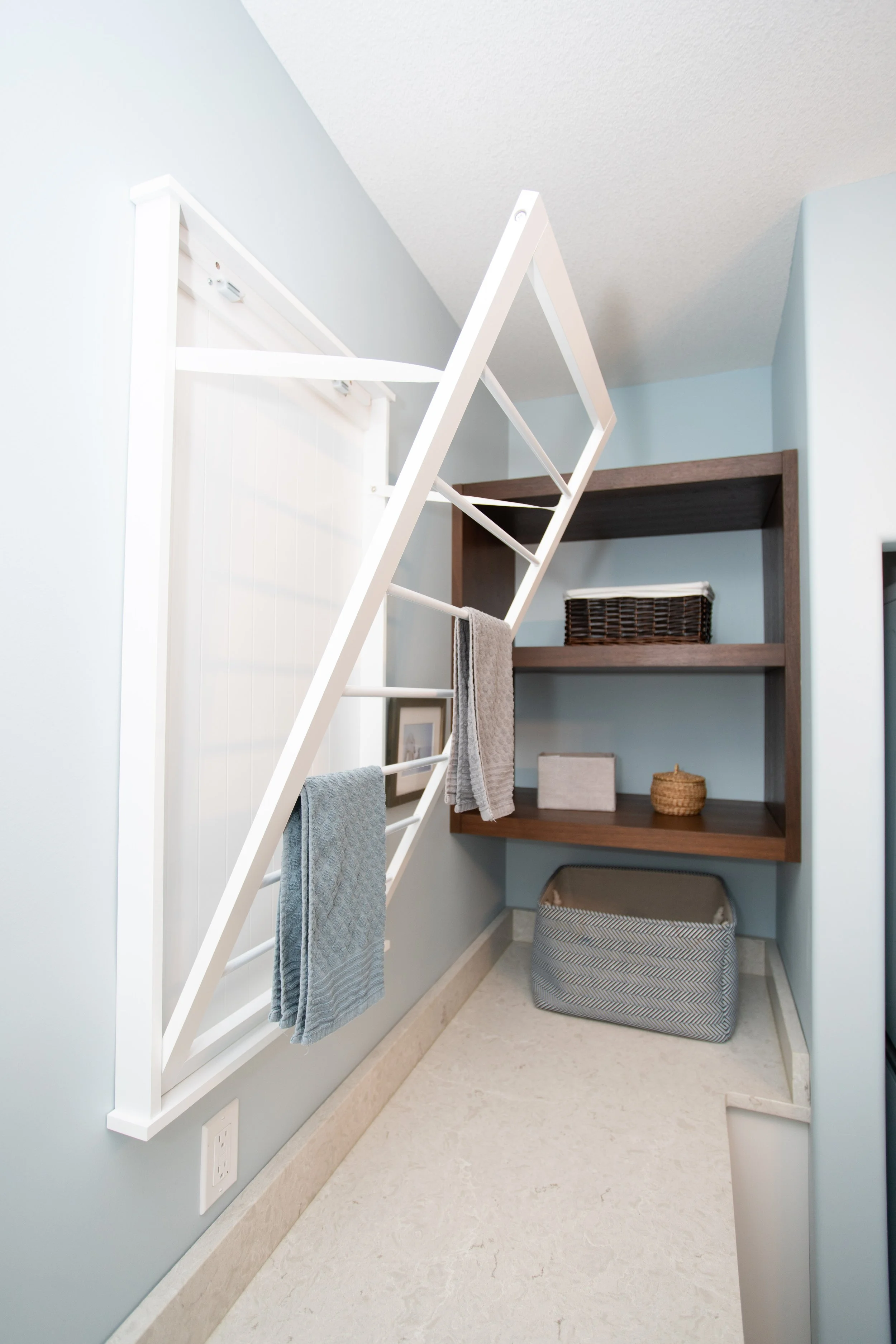 Appelquist May 2022-05299.jpg