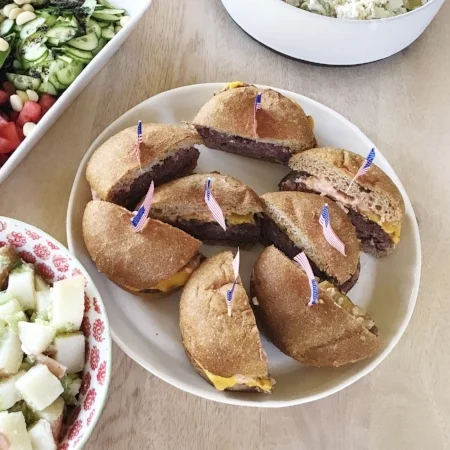 bean burger, veggie burger, vegan burger, plant-based burgerP