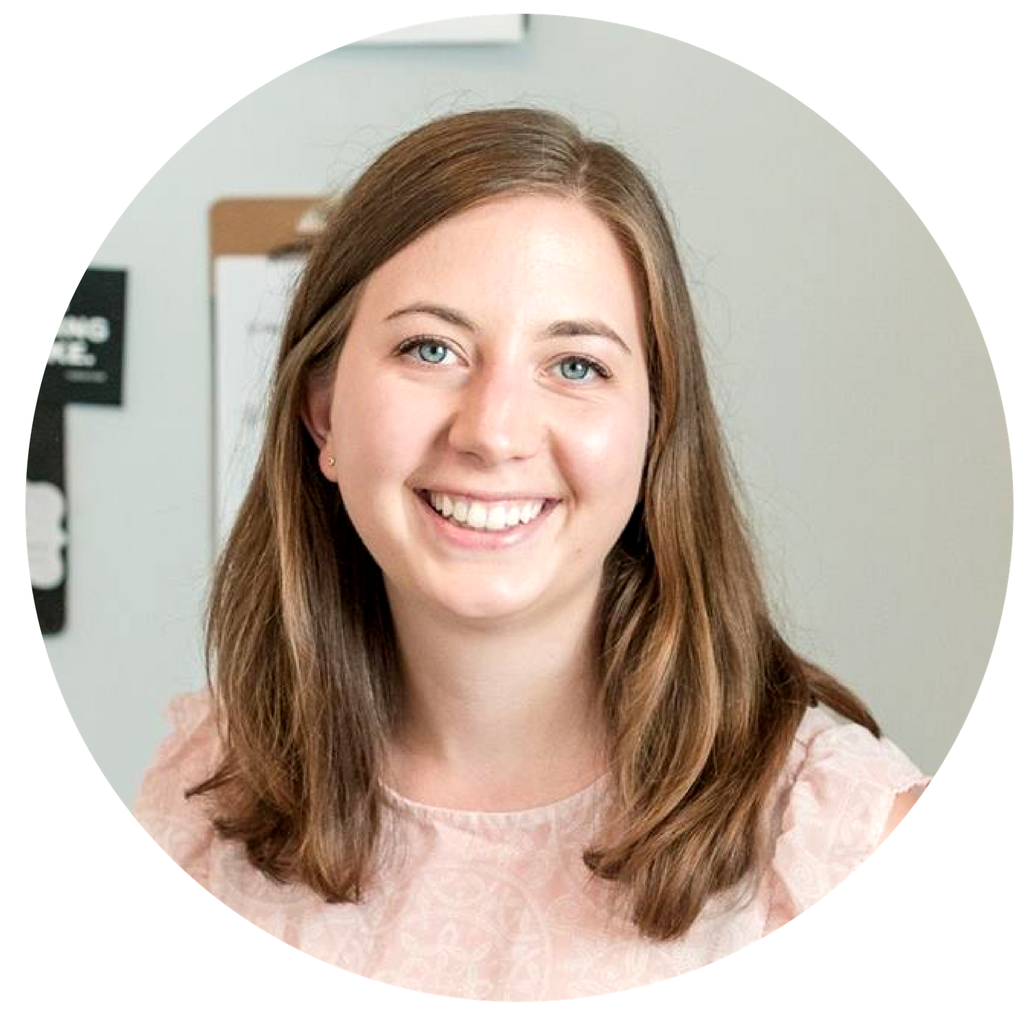 Megan Powell of Little Dot Creative recommends Rae Targos' Dubsado setup.