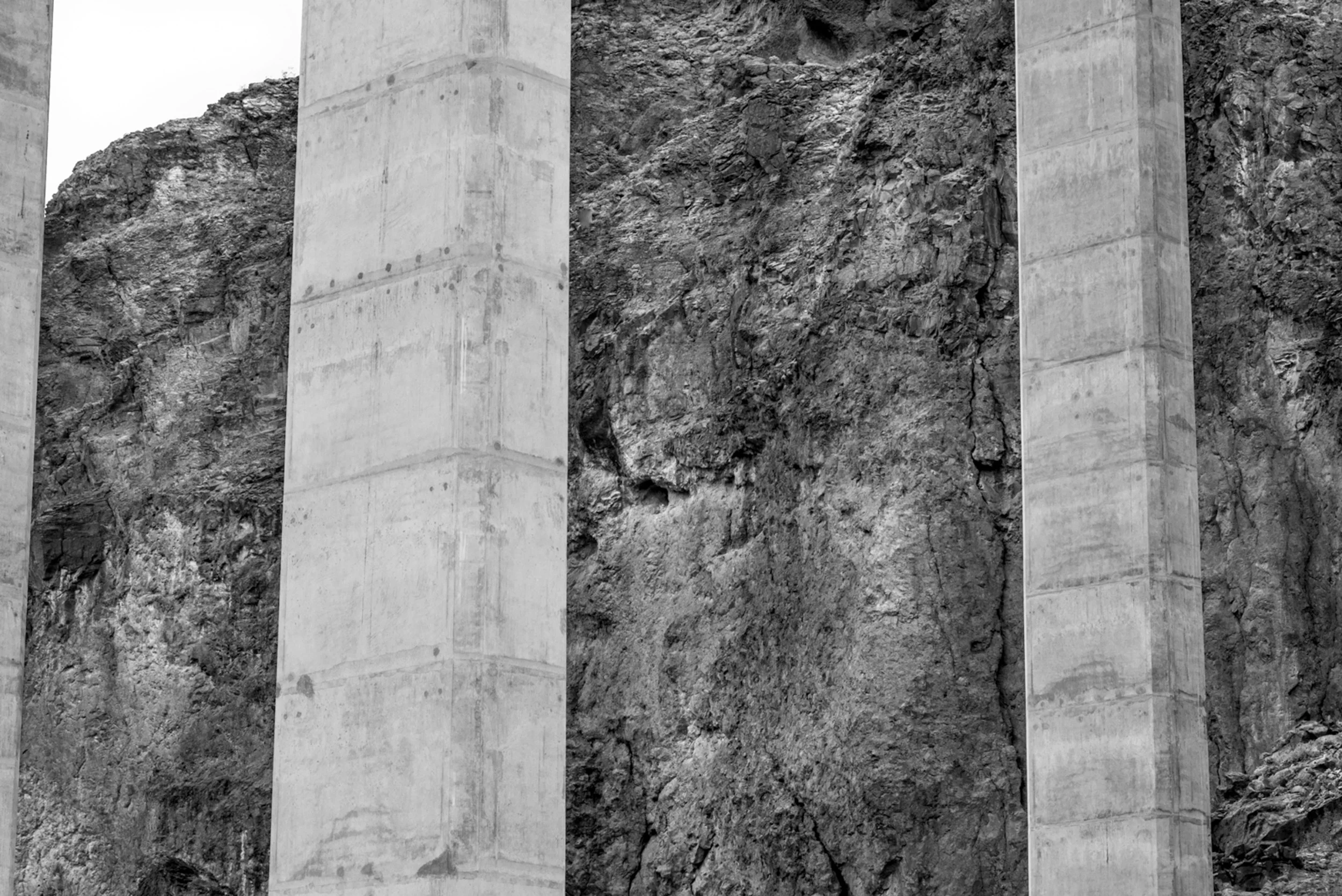 Columns and Rock Wall Near Hover Dam, Nevada © Robert Welkie 2017