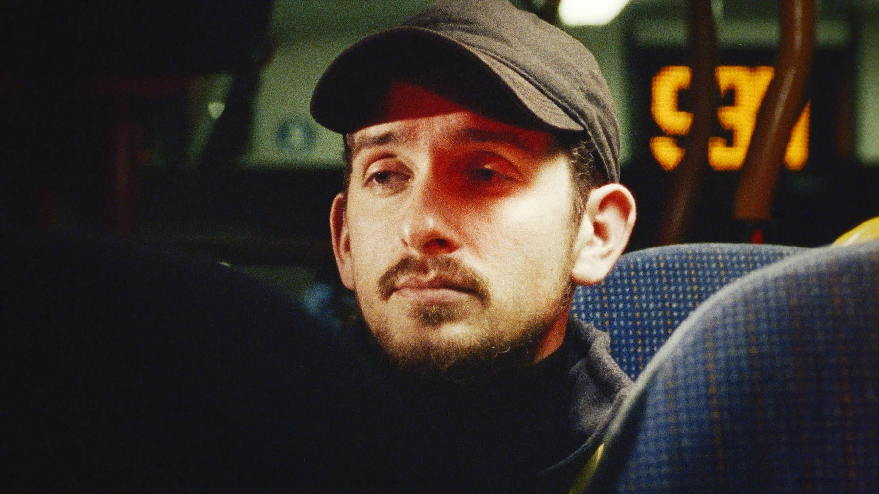 NATBUS still 01 HOVEDMOTIV af David Bauer.jpg