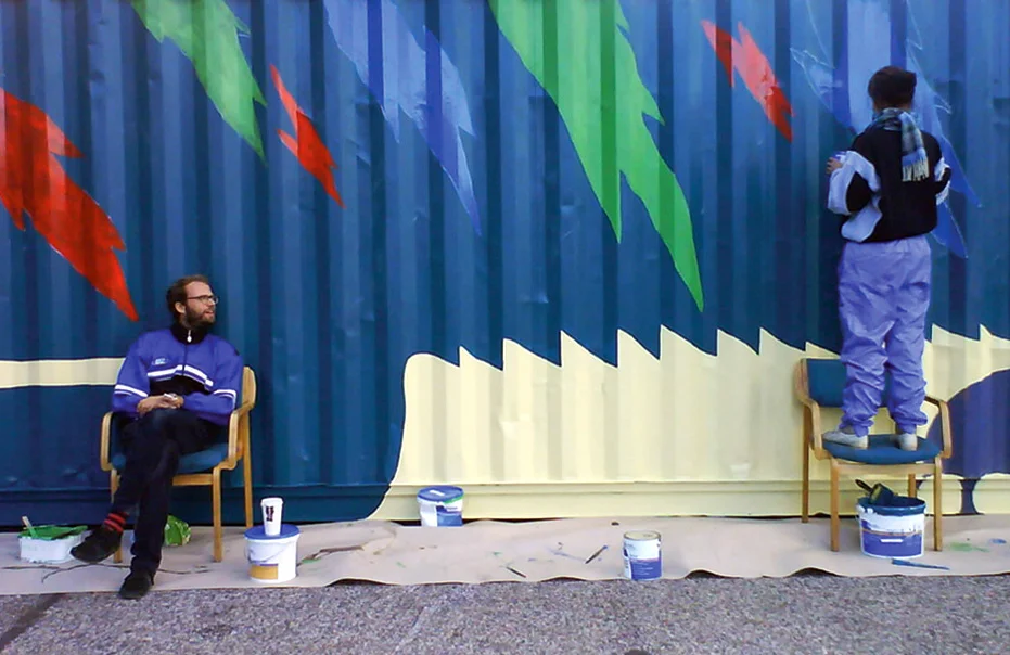 Mini Mobile Circus For Children. Decorating container in collaboration with Sigrid Astrup, 2010