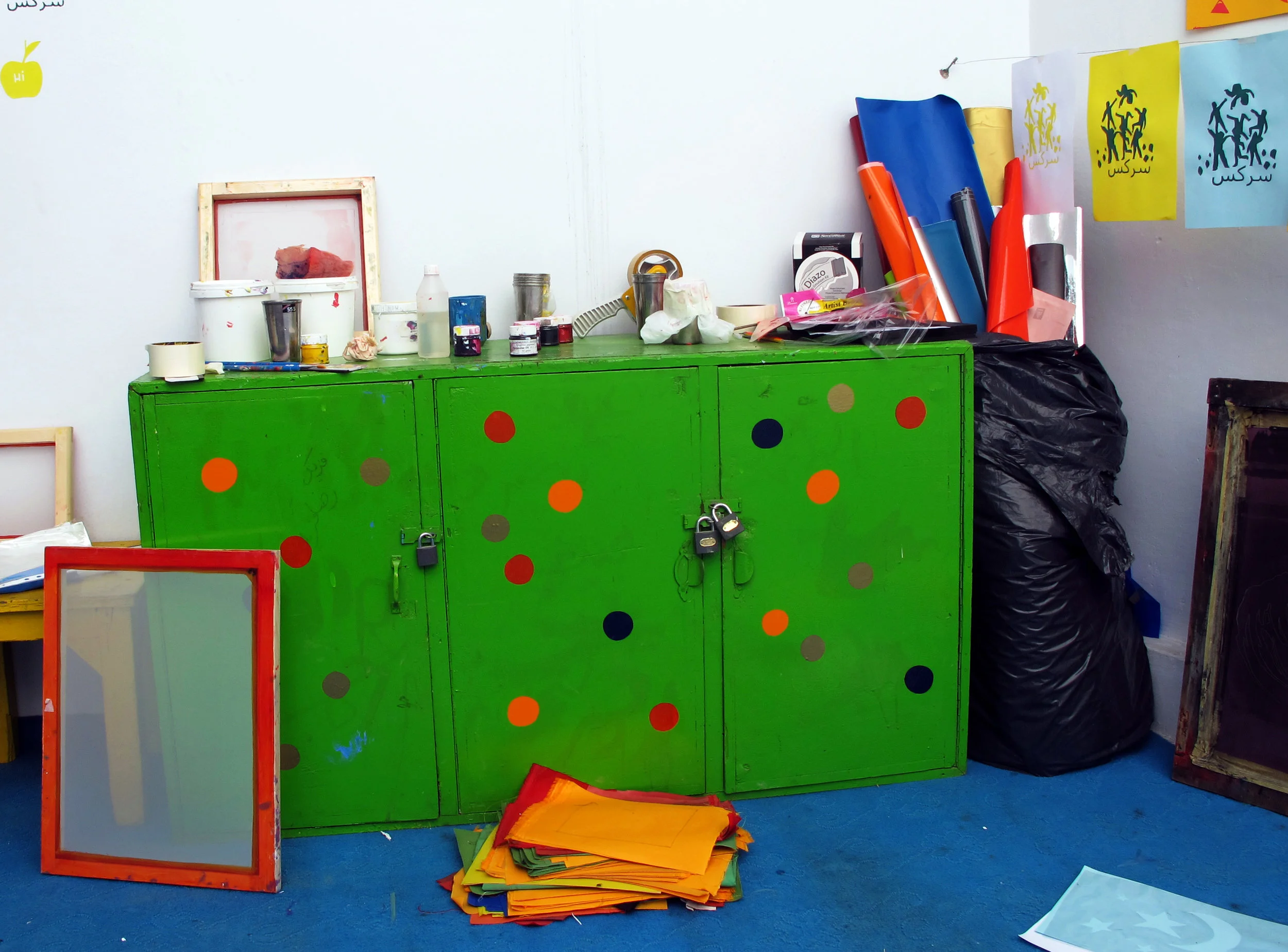 Mini Mobile Circus For Children. Establishing silk screen workshop at the MMCC in Kabul, 2010