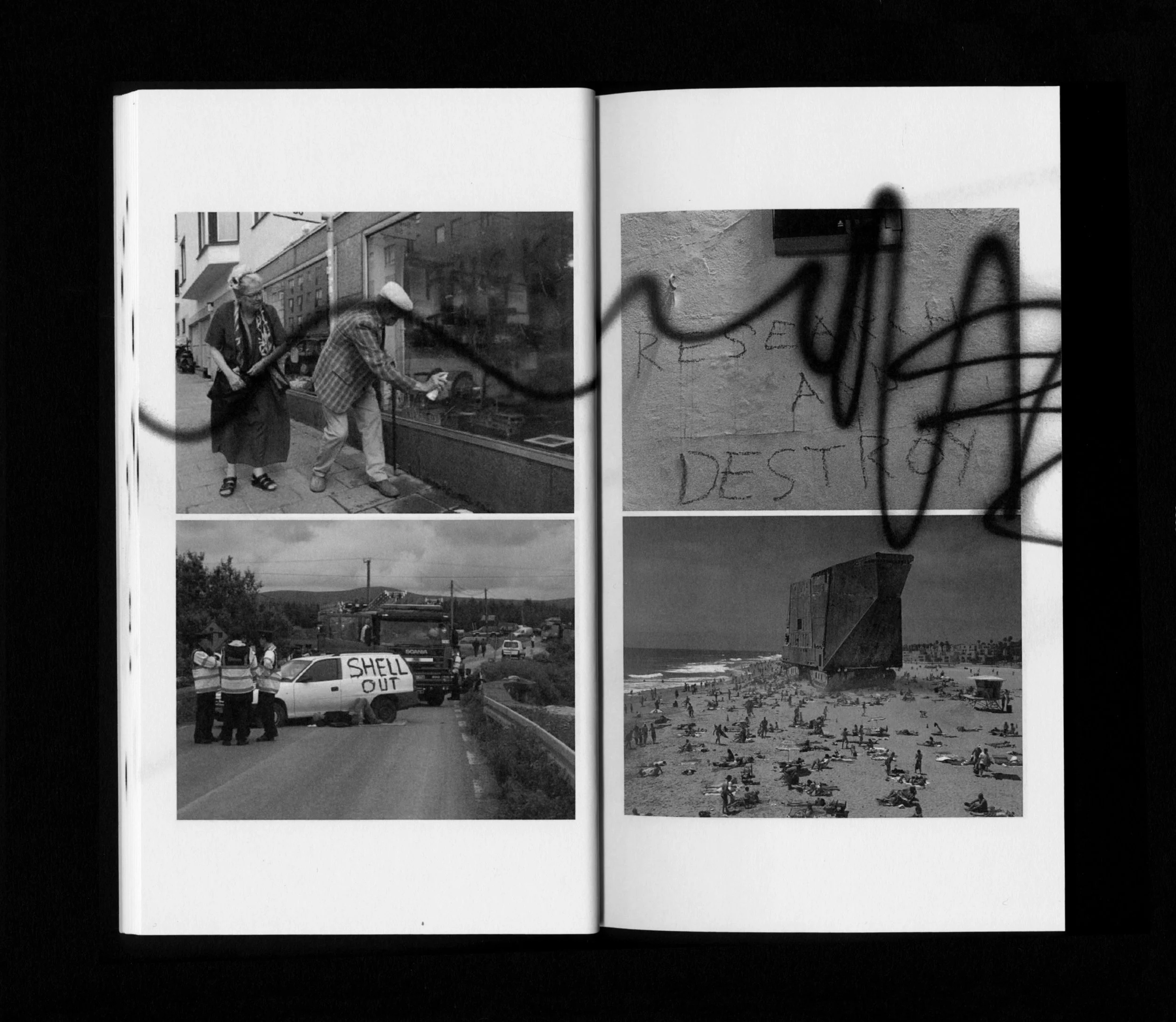 Frisk Flugt - Sabotage (60 pages). Spread. Published by Ovo Press, 2015