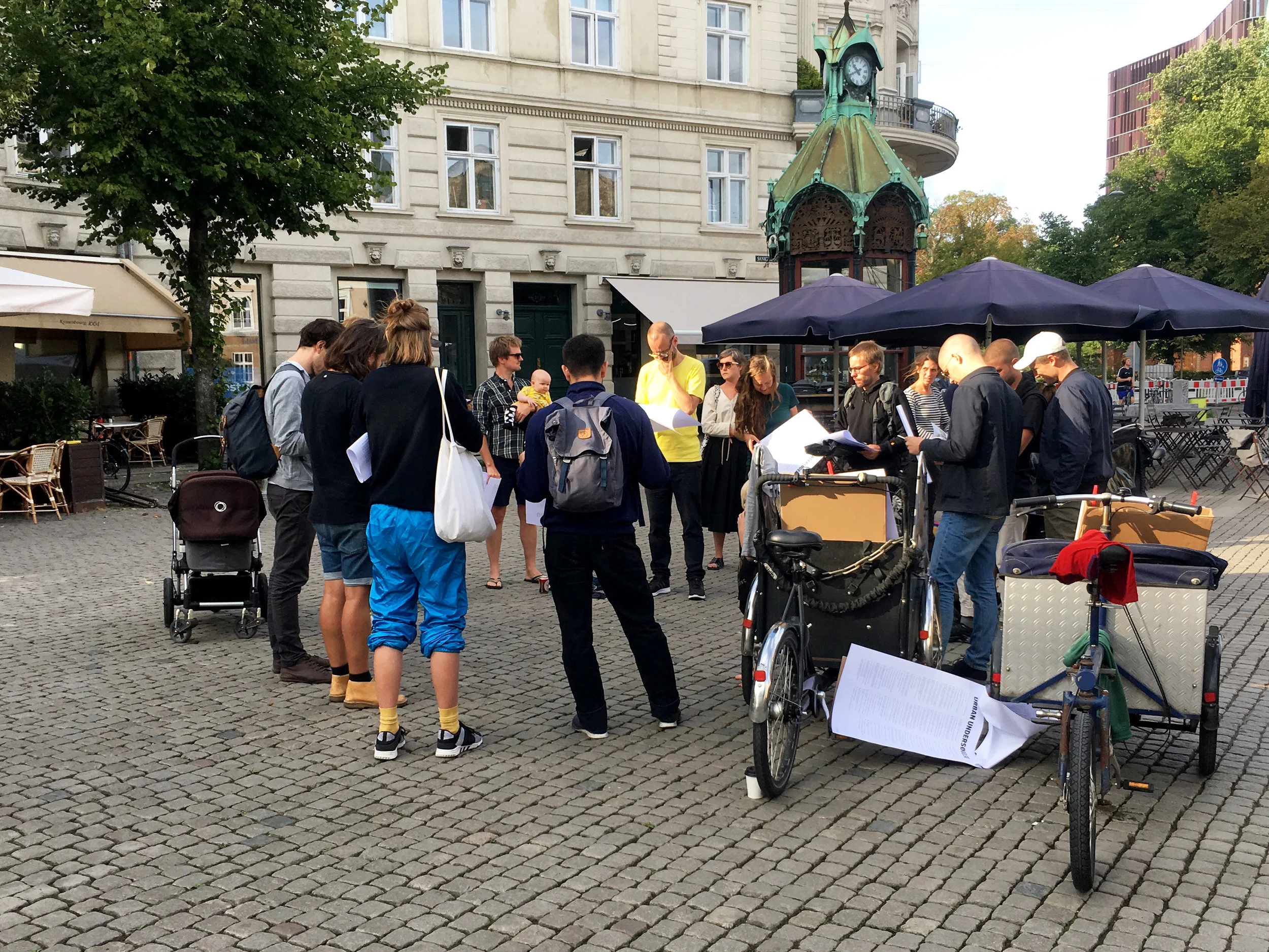 Frisk Flugt - Urban Undersøgelse, public reading at Sankt Hans torv, 2018